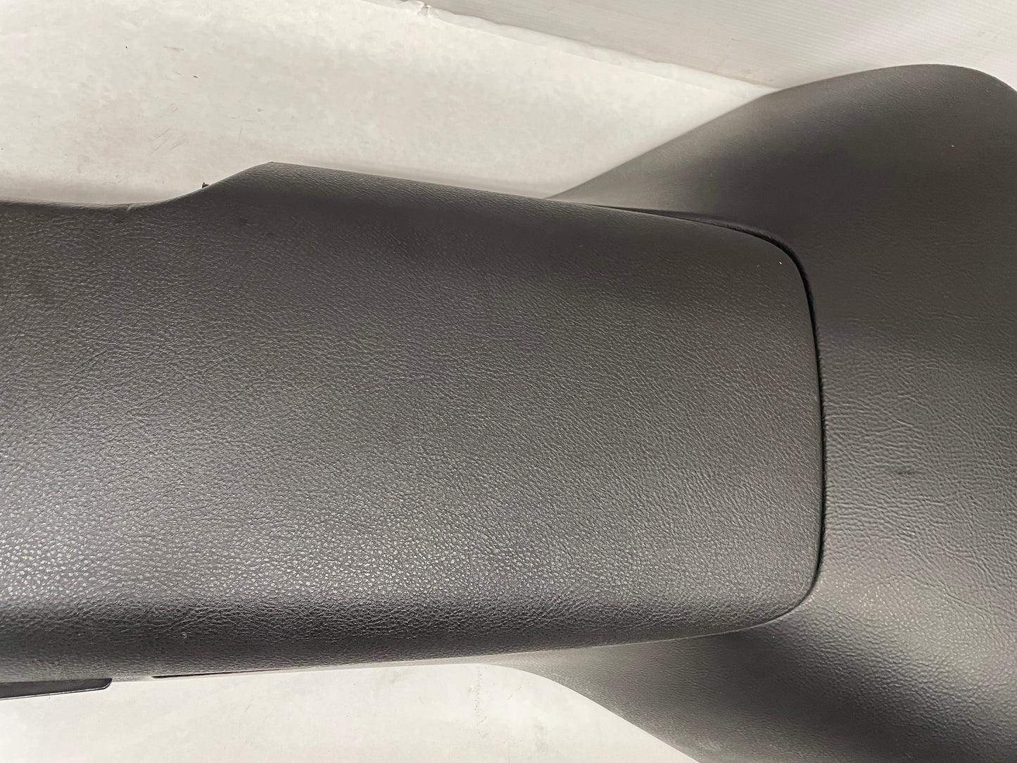 2011 Chevy C6 Corvette Grand Sport Upper Lower Center Console Armrest Lid Door OEM