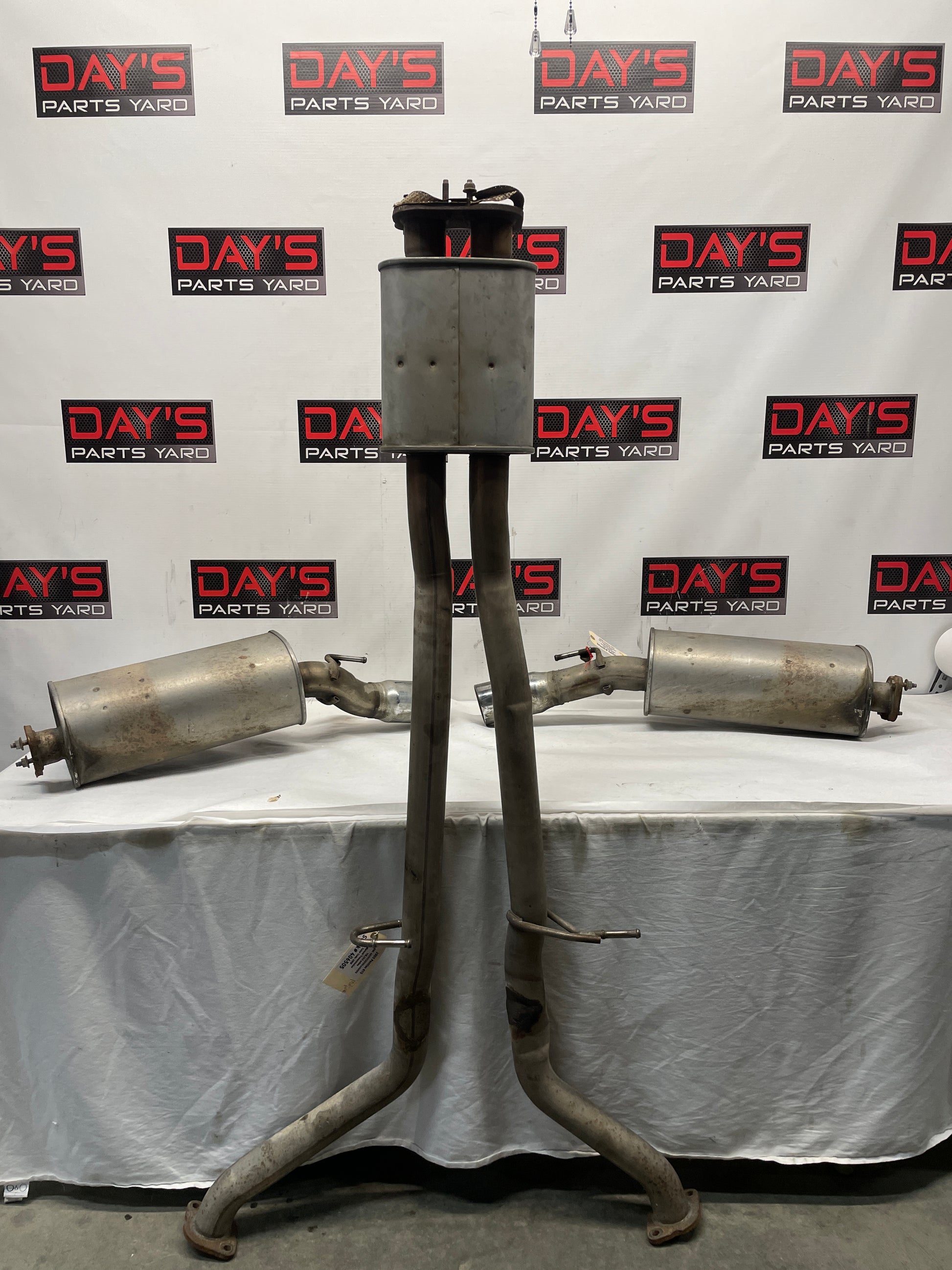 2005 Pontiac GTO Factory OEM RH & LH Axle Back Exhaust Mufflers w/ Pipe - Day's Parts Yard