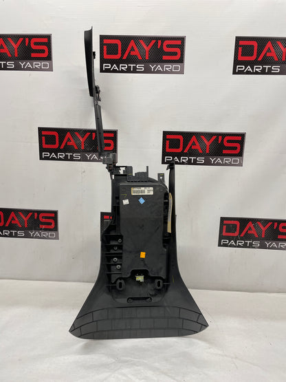 2011 Chevy C6 Corvette Grand Sport Upper Lower Center Console Armrest Lid Door OEM