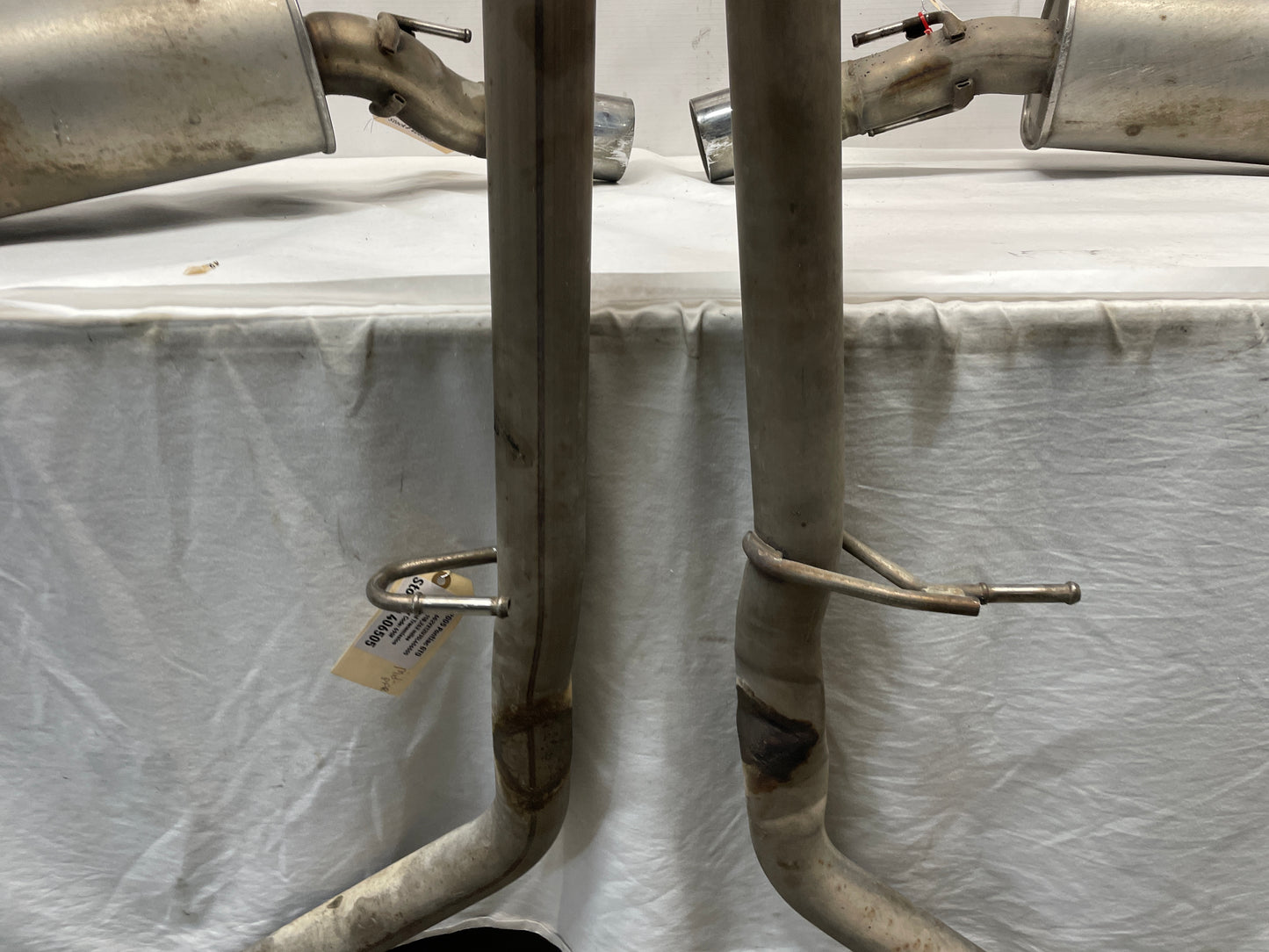 2005 Pontiac GTO Factory OEM RH & LH Axle Back Exhaust Mufflers w/ Pipe - Day's Parts Yard