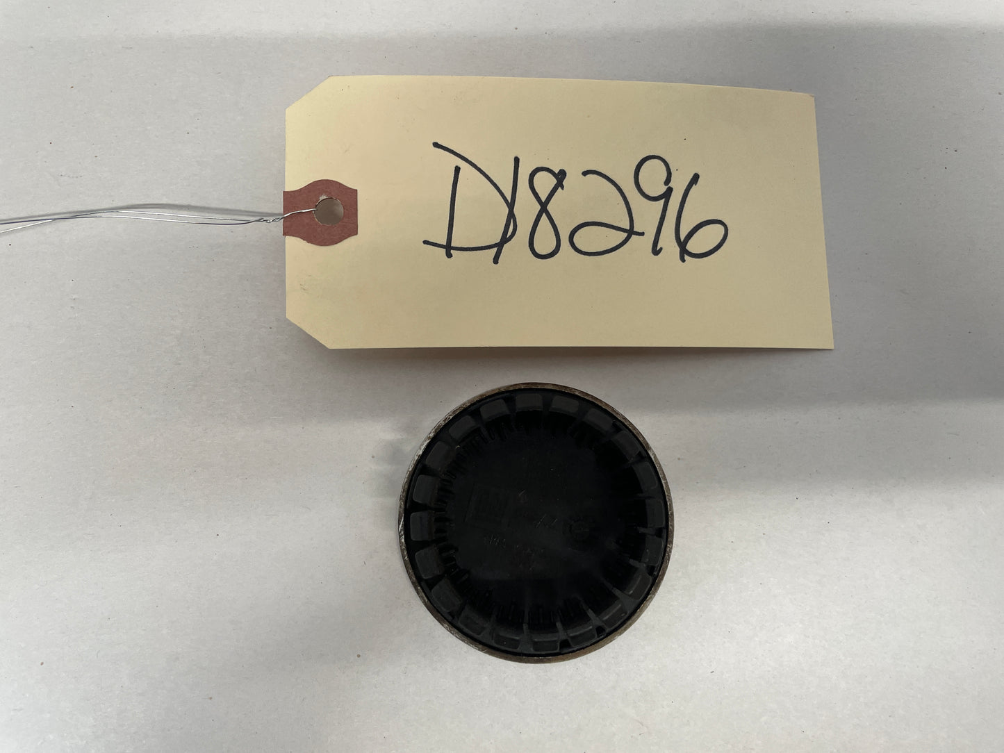 2015 Chevrolet SS Sedan Wheel Center Cap OEM - Day's Parts Yard