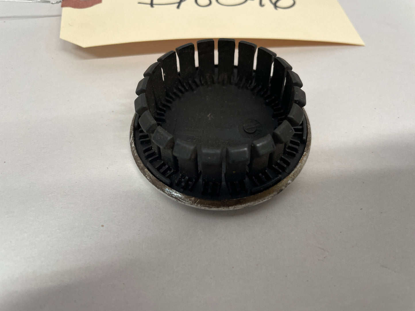 2015 Chevrolet SS Sedan Wheel Center Cap OEM - Day's Parts Yard