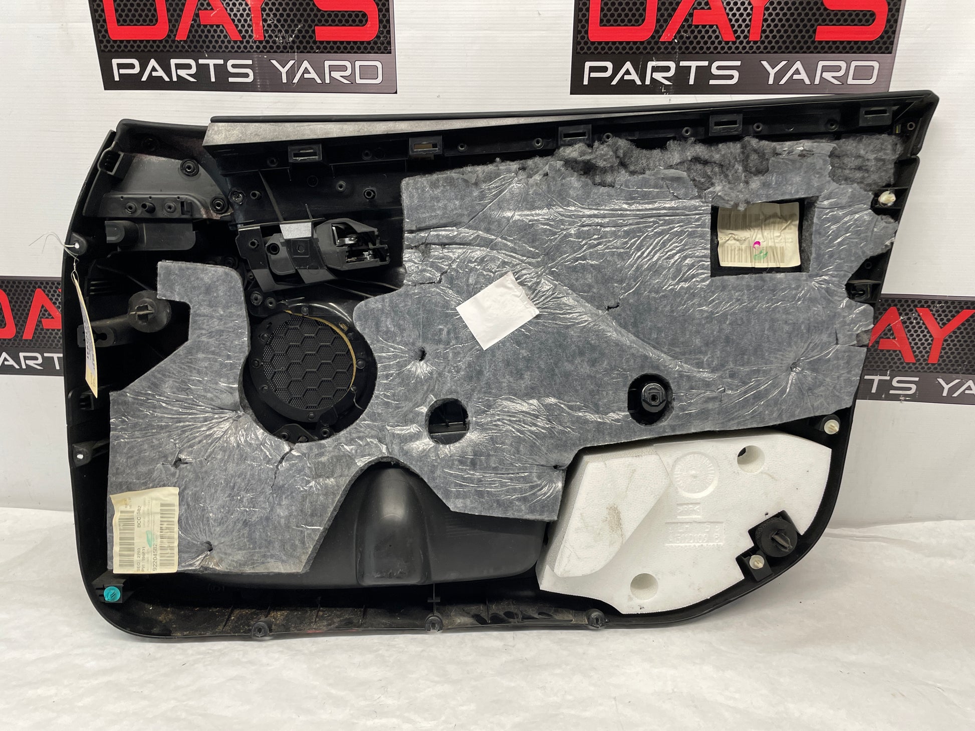 2009 Pontiac G8 G8 LH Front Driver Front Door Panel OEM - Day's Parts Yard