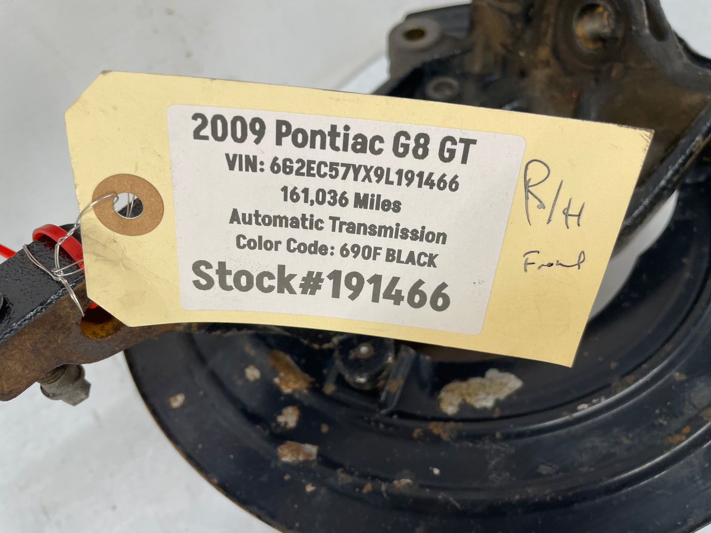 2009 Pontiac G8 GT LH Driver Rear Suspension Spindle Hub Knuckle Wheel Bearing OEM - Day's Parts Yard