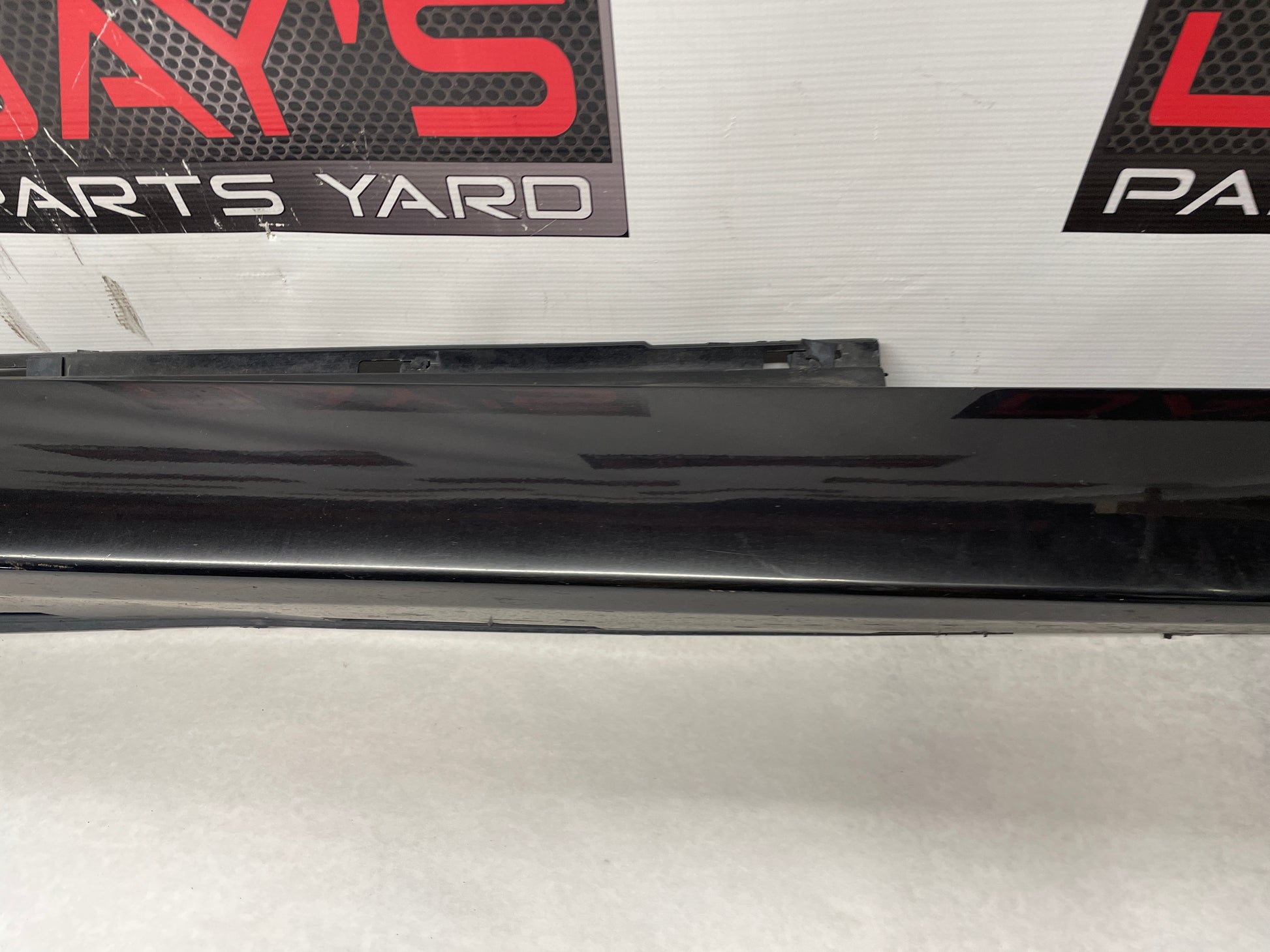 2014 Chevy SS Sedan RH Passenger Rocker Molding Side Skirt Panel Trim Black OEM - Day's Parts Yard