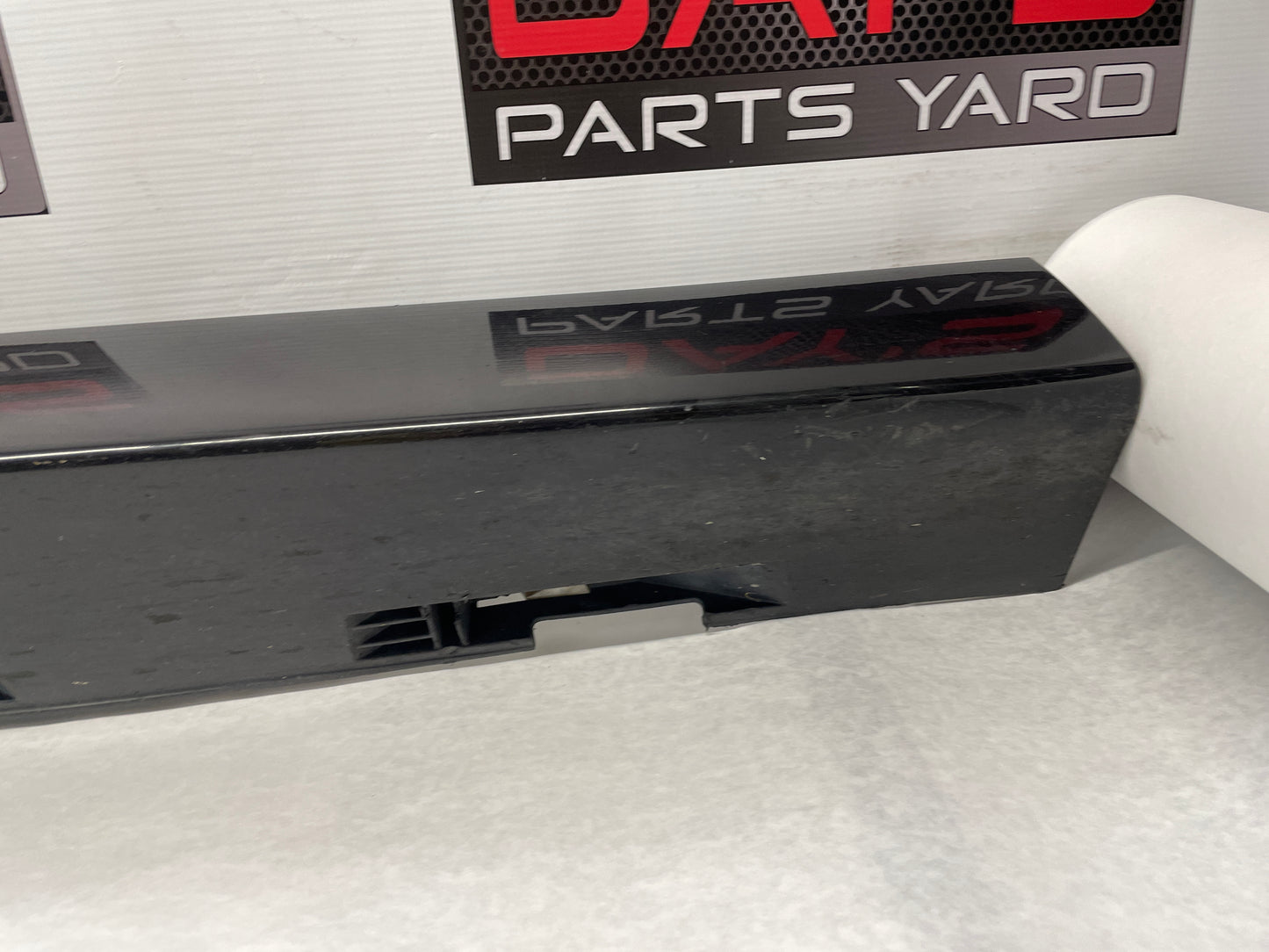 2014 Chevy SS Sedan RH Passenger Rocker Molding Side Skirt Panel Trim Black OEM - Day's Parts Yard