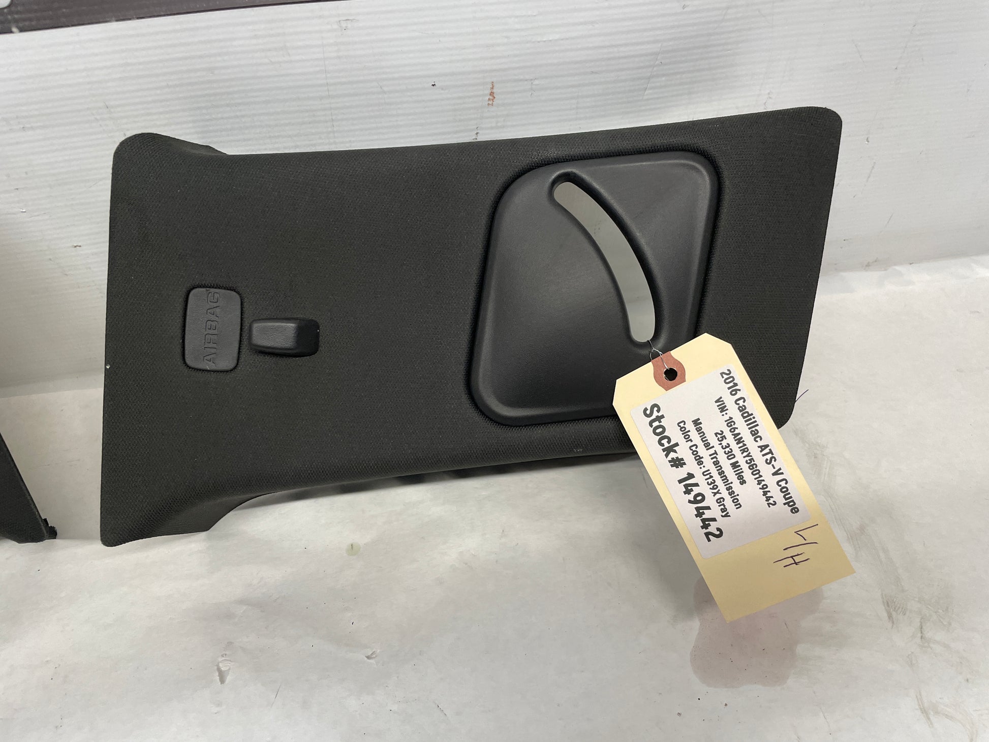2016 Cadillac ATS-V Coupe RH & LH Interior B Pillar Upper Trim Panel Black OEM - Day's Parts Yard