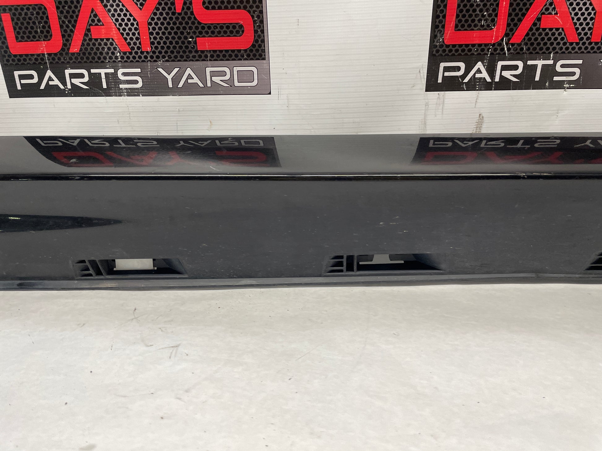 2014 Chevy SS Sedan RH Passenger Rocker Molding Side Skirt Panel Trim Black OEM - Day's Parts Yard