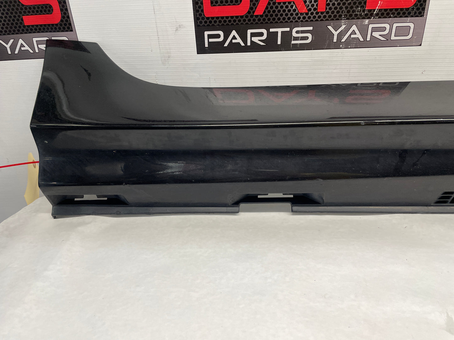 2014 Chevy SS Sedan RH Passenger Rocker Molding Side Skirt Panel Trim Black OEM - Day's Parts Yard