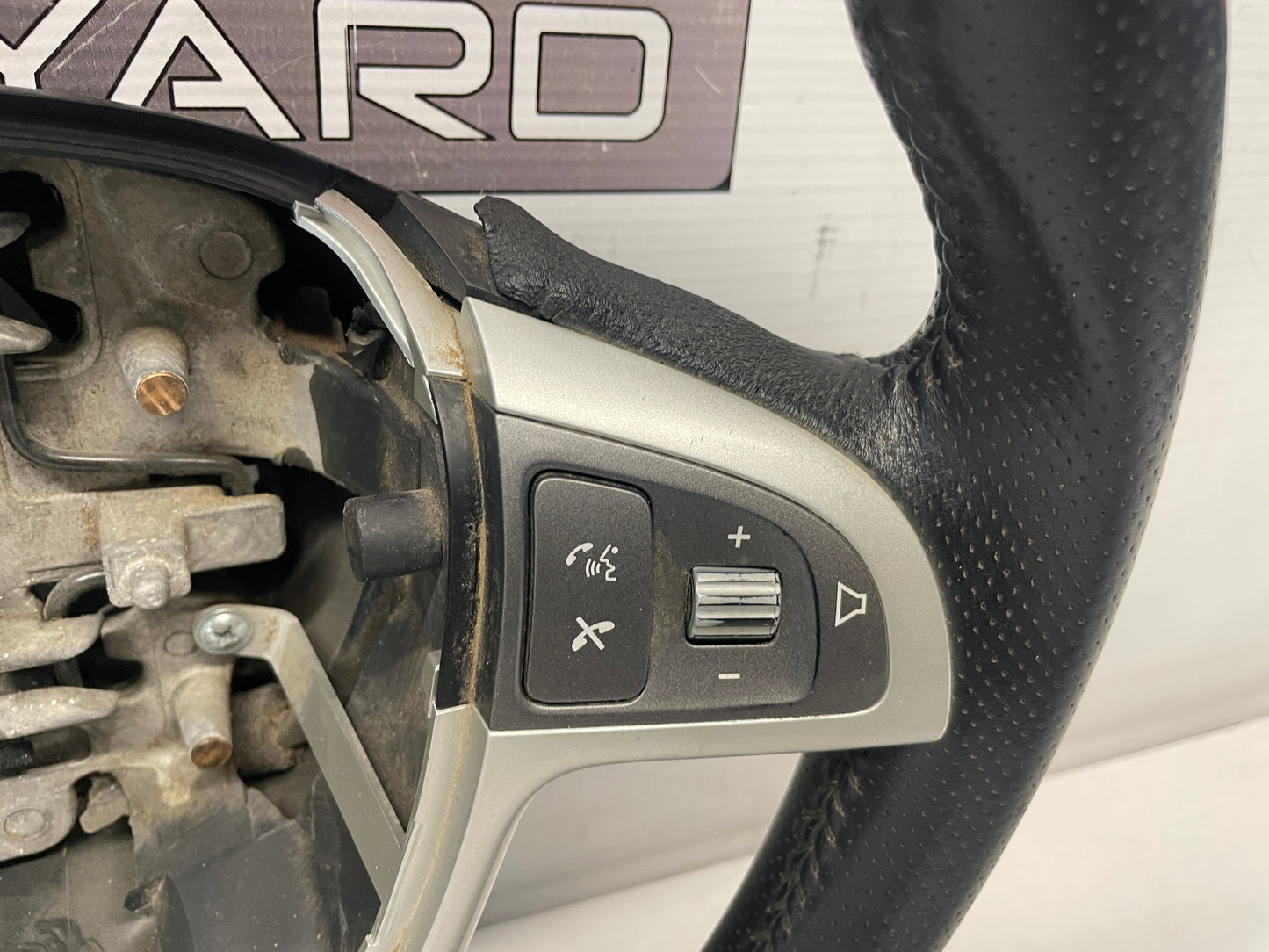 2009 Pontiac G8 GT Steering Wheel OEM