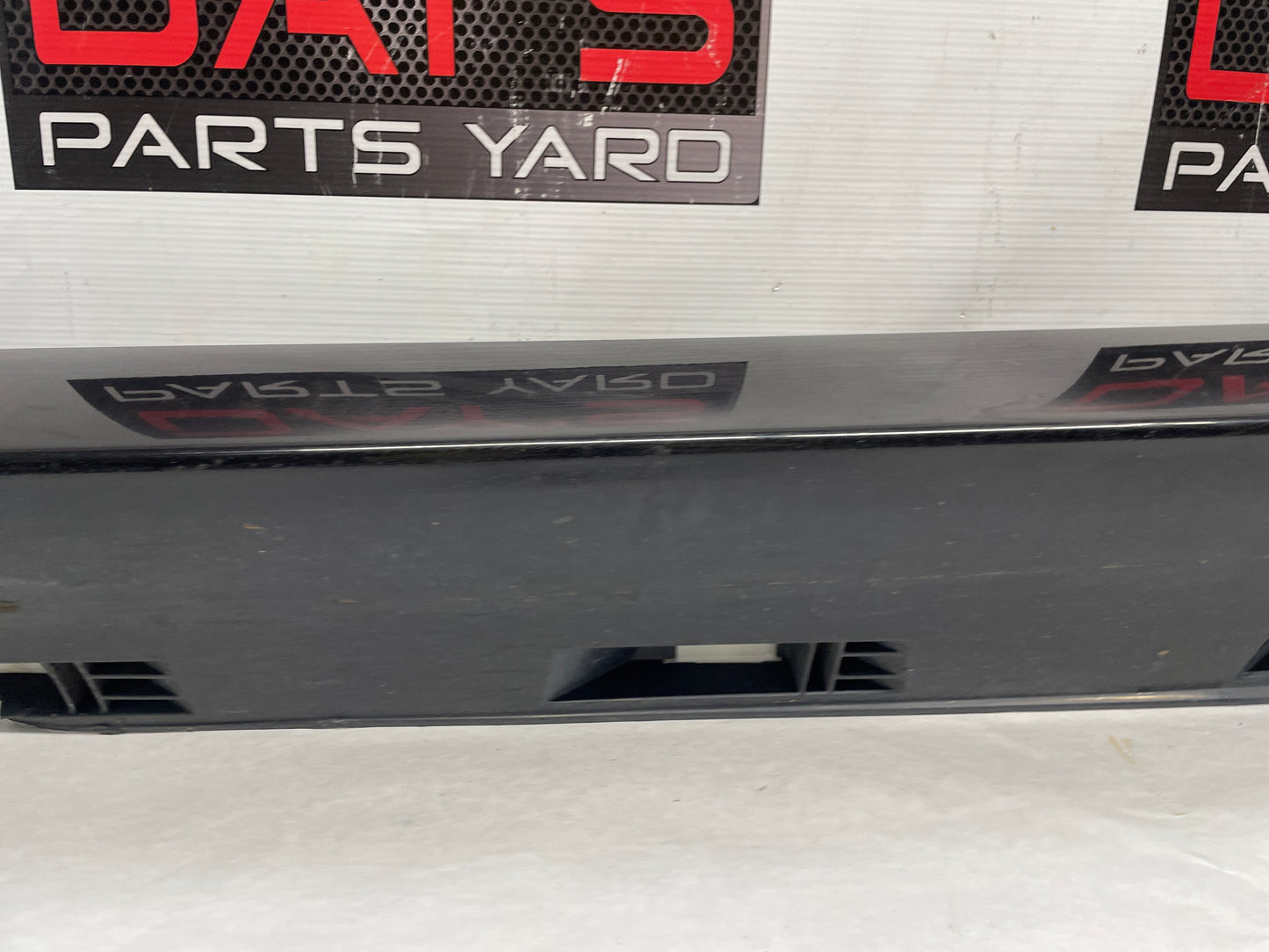 2014 Chevy SS Sedan LH Driver Rocker Molding Side Skirt Panel Black OEM - Day's Parts Yard