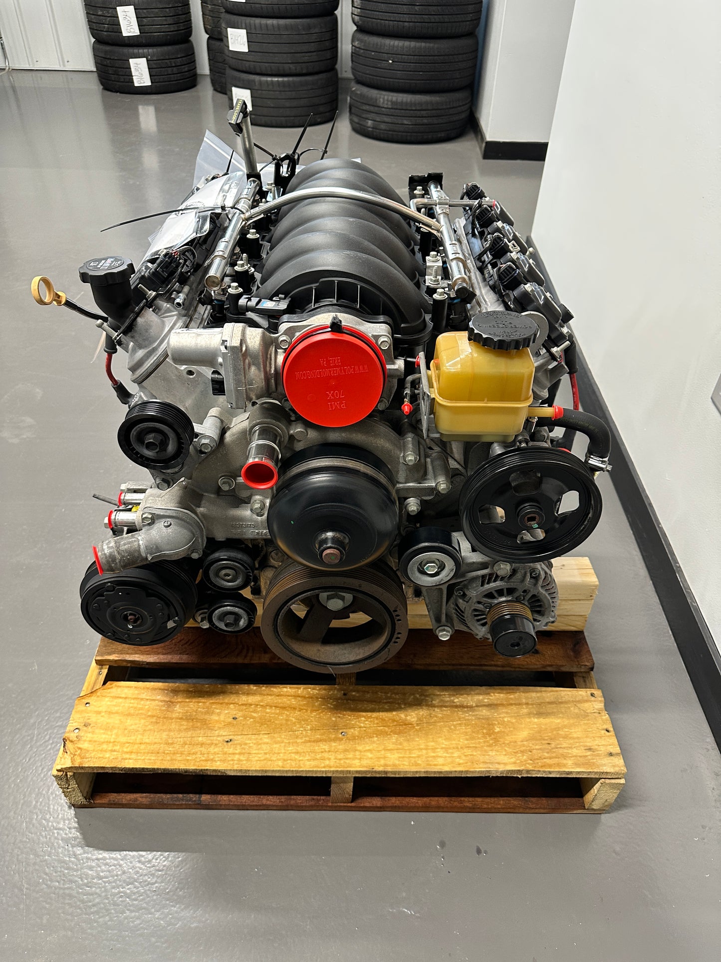 6.0 LS2 Engine 4L65 Automatic Transmission Drivetrain Pullout 400HP 44k Miles