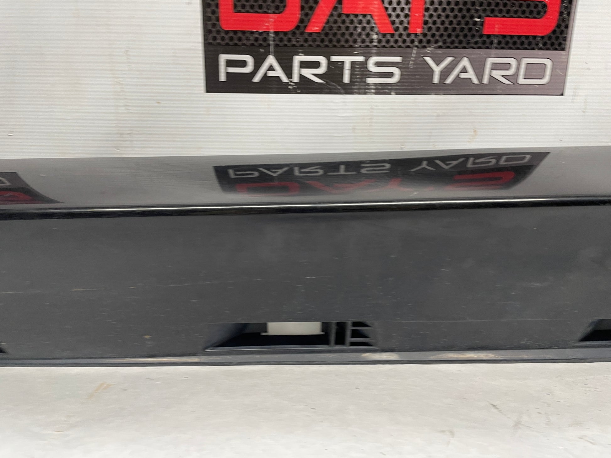 2014 Chevy SS Sedan LH Driver Rocker Molding Side Skirt Panel Black OEM - Day's Parts Yard