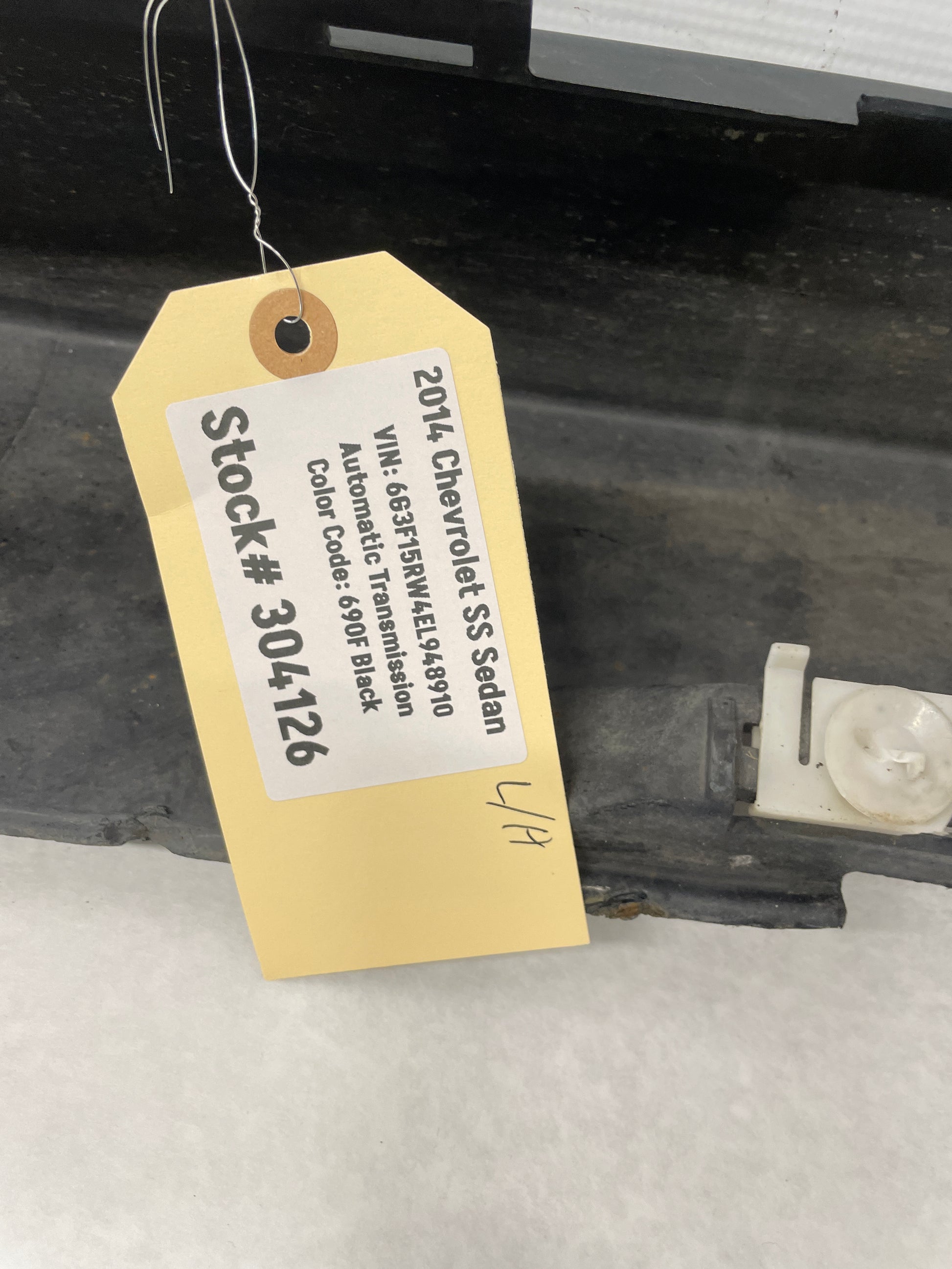 2014 Chevy SS Sedan LH Driver Rocker Molding Side Skirt Panel Black OEM - Day's Parts Yard