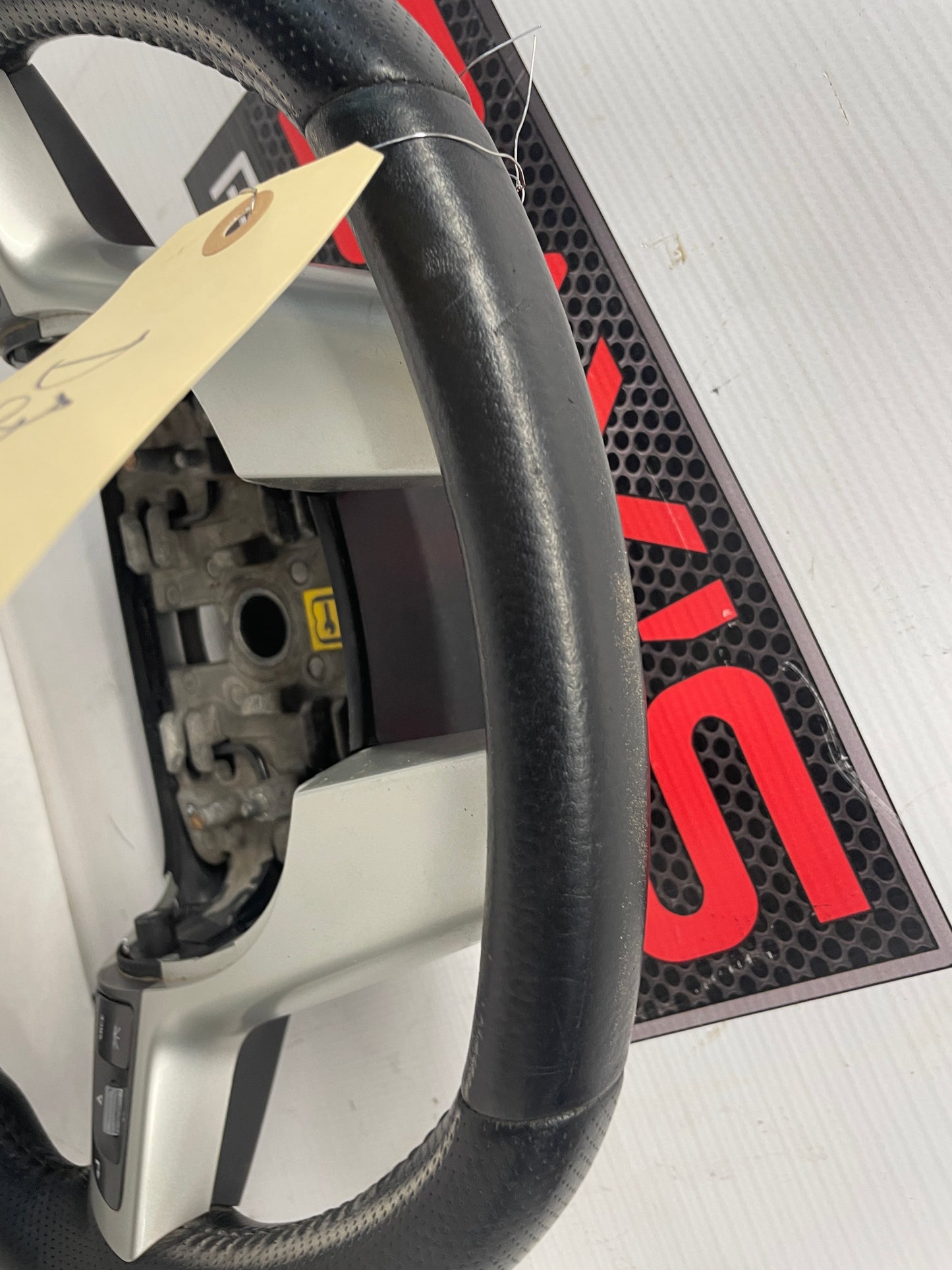 2009 Pontiac G8 GT Steering Wheel OEM