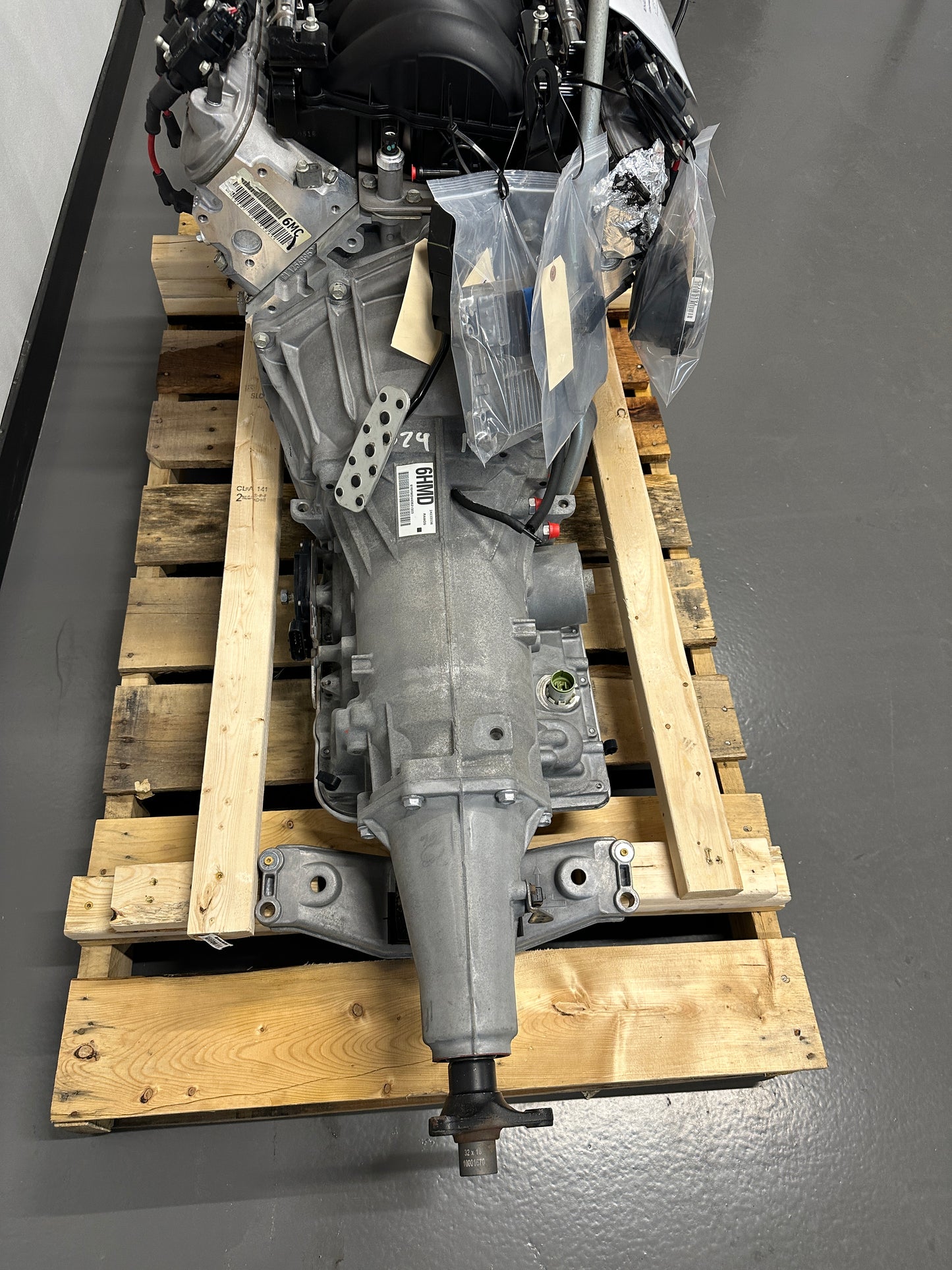 6.0 LS2 Engine 4L65 Automatic Transmission Drivetrain Pullout 400HP 44k Miles