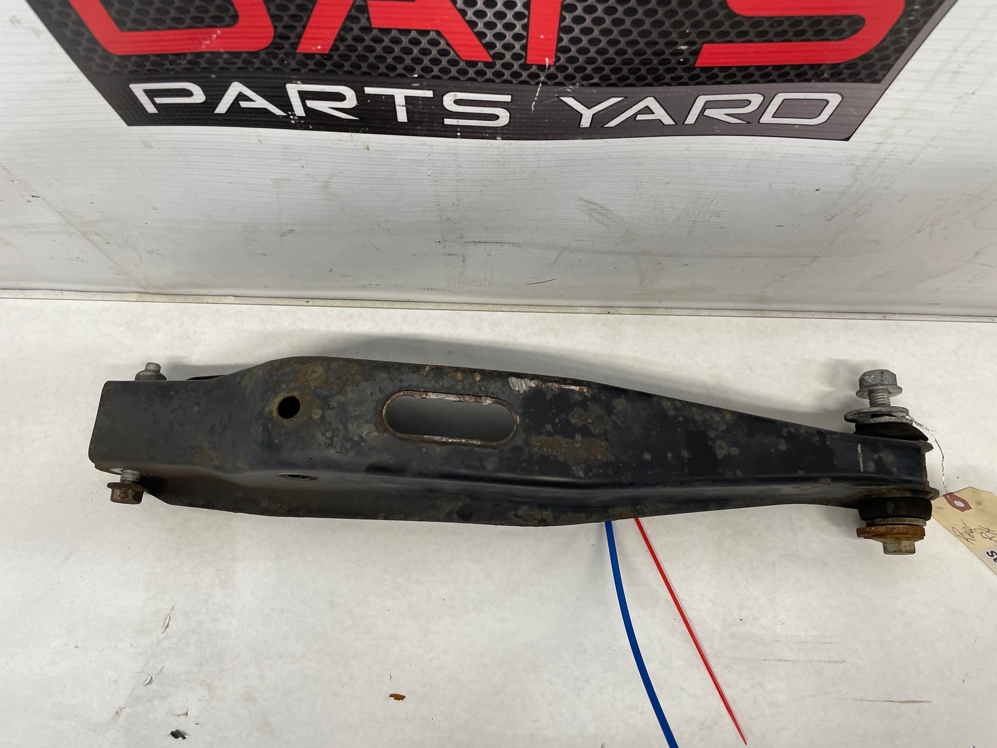 2014 Chevy SS Sedan RH Passenger Rear Lower Suspension Control Arm OEM - Day's Parts Yard