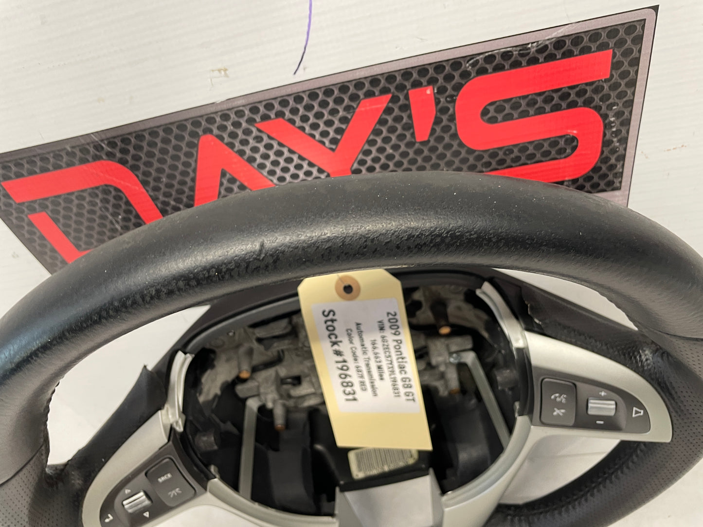 2009 Pontiac G8 GT Steering Wheel OEM - Day's Parts Yard