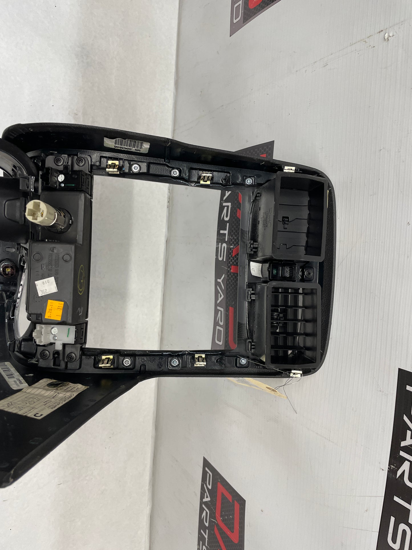 2011 Chevy C6 Corvette Carbon Radio Surround Bezel Center Dash Trim Panel OEM