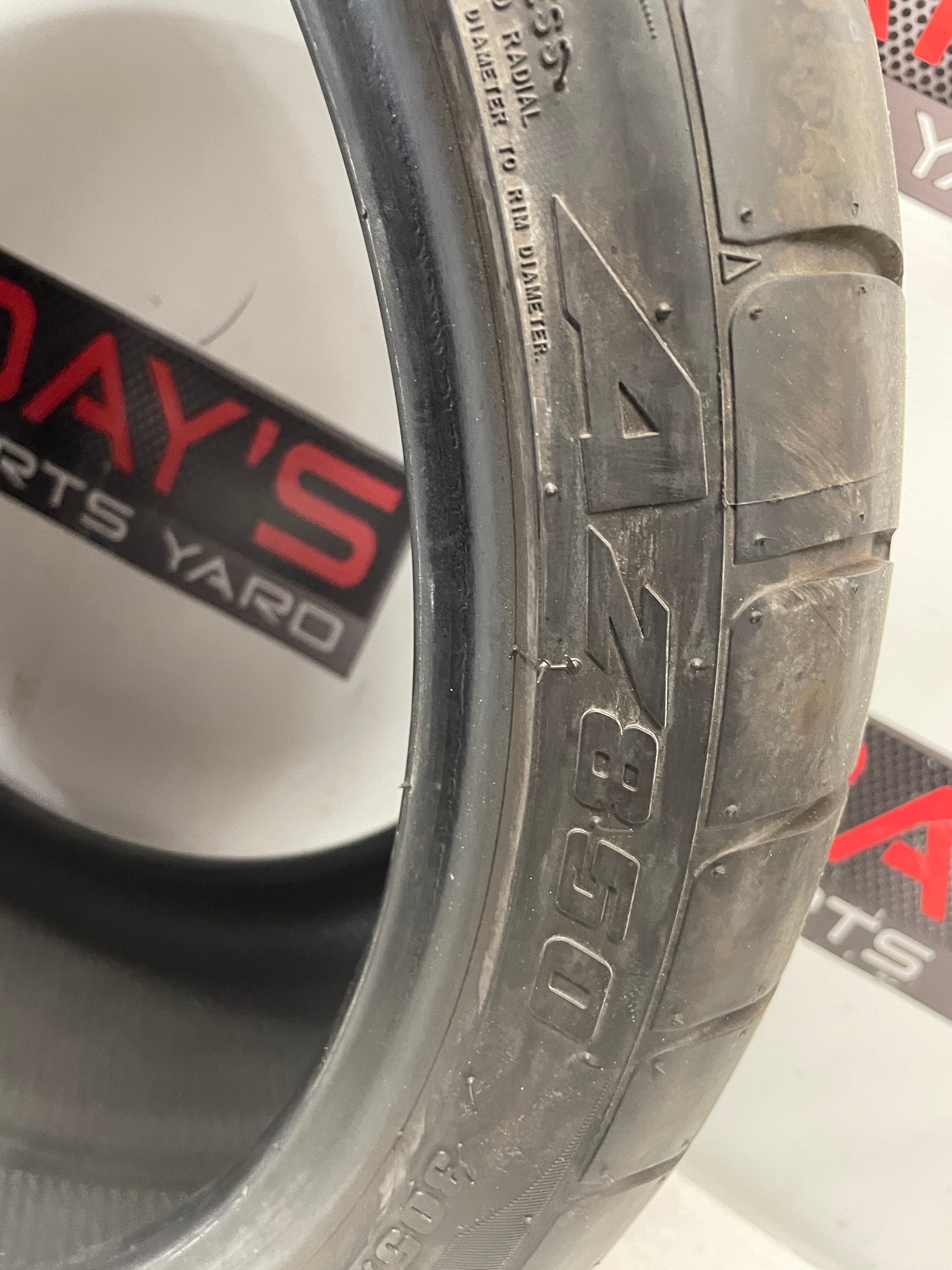 Atturo AZ850 Tire 305/30ZR20 - Day's Parts Yard
