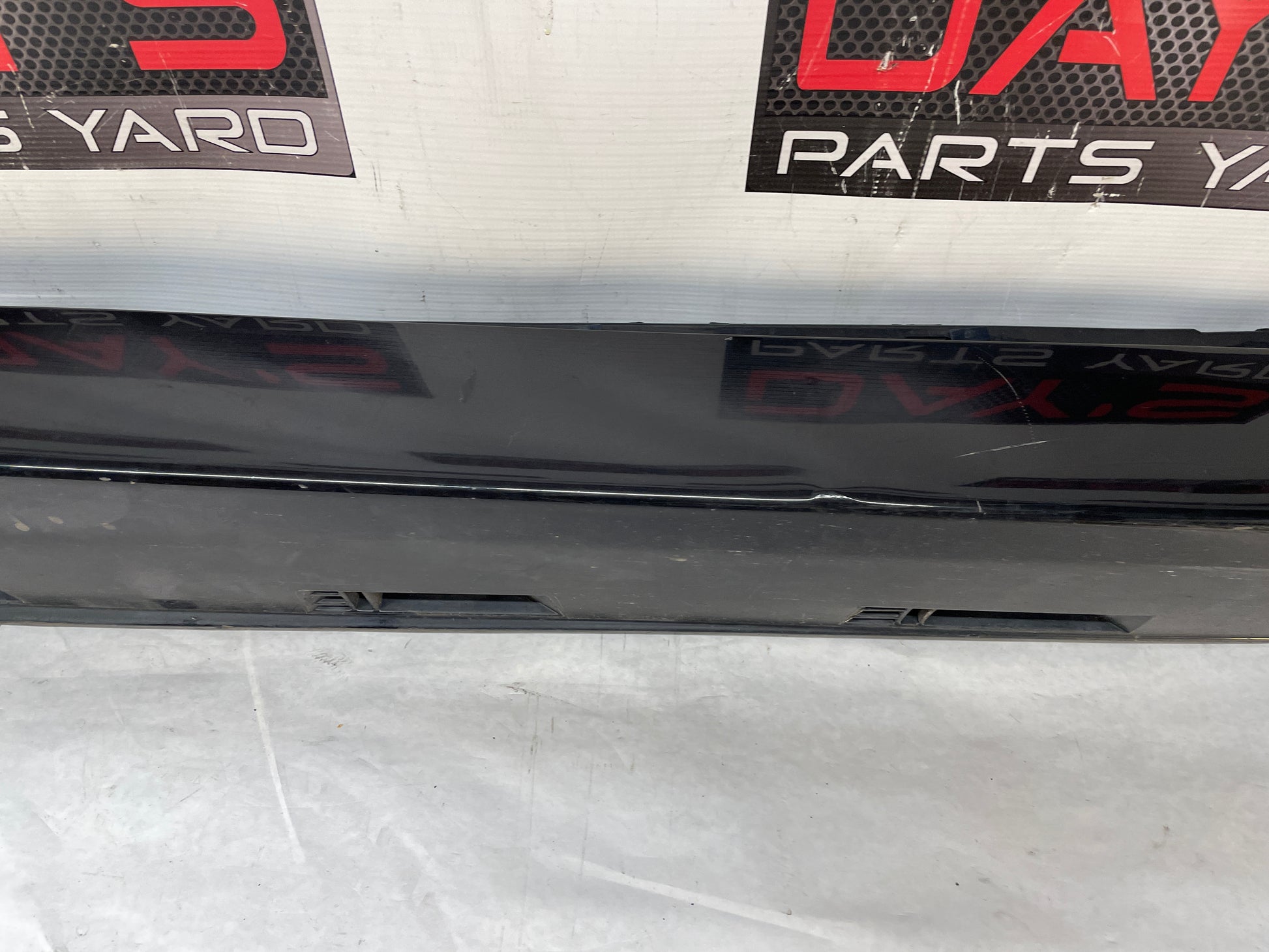 2009 Pontiac G8 GT RH Passenger Rocker Molding Side Skirt Panel Trim Black OEM - Day's Parts Yard