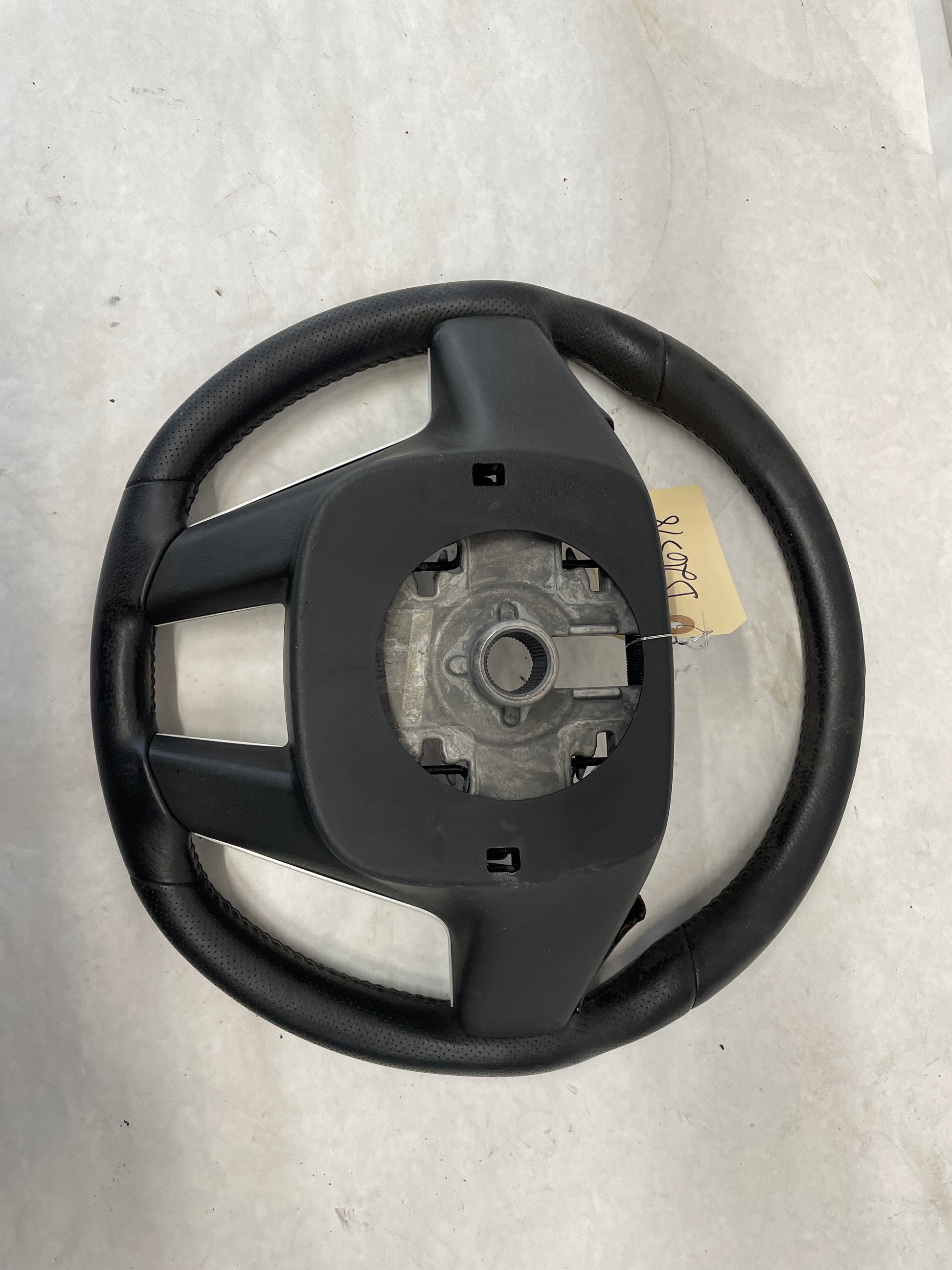 2009 Pontiac G8 GT Steering Wheel OEM - Day's Parts Yard