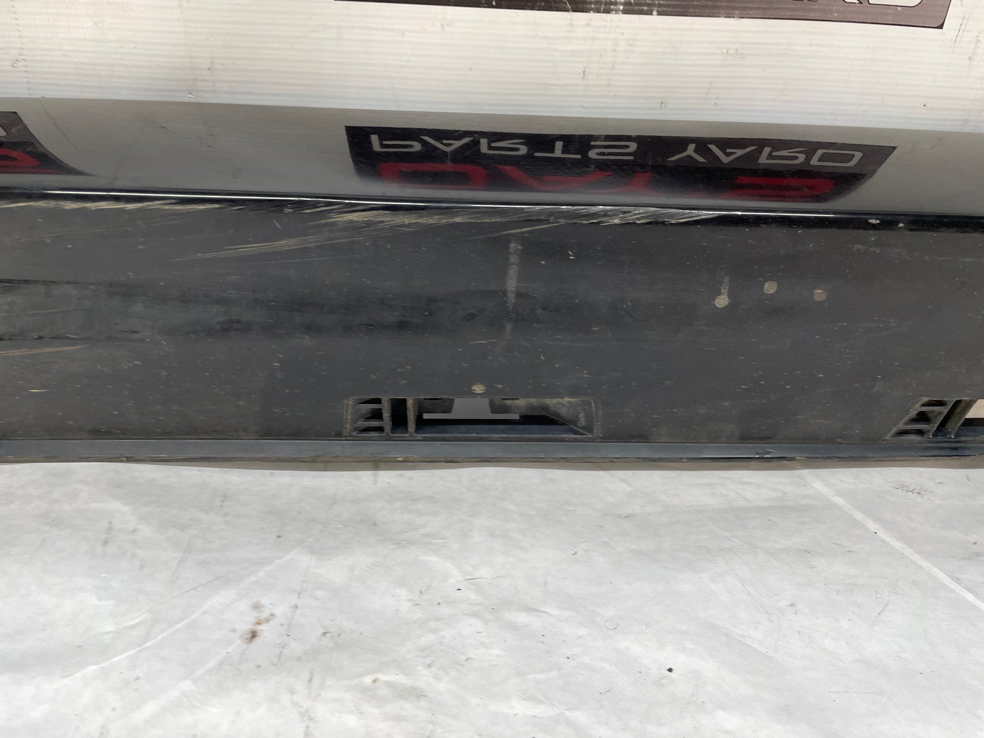 2009 Pontiac G8 GT RH Passenger Rocker Molding Side Skirt Panel Trim Black OEM - Day's Parts Yard