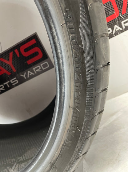 Atturo AZ850 Tire 305/30ZR20 - Day's Parts Yard