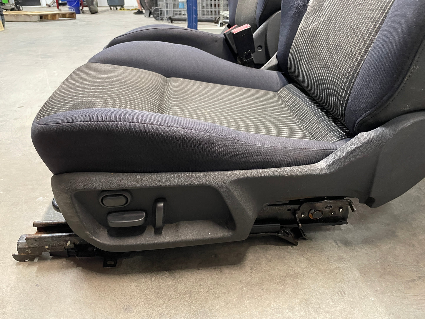 2013 Chevy Caprice PPV Seats Fronts and Rears OEM LOCAL PICK UP