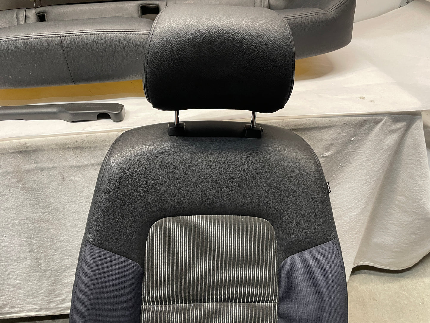 2013 Chevy Caprice PPV Seats Fronts and Rears OEM LOCAL PICK UP