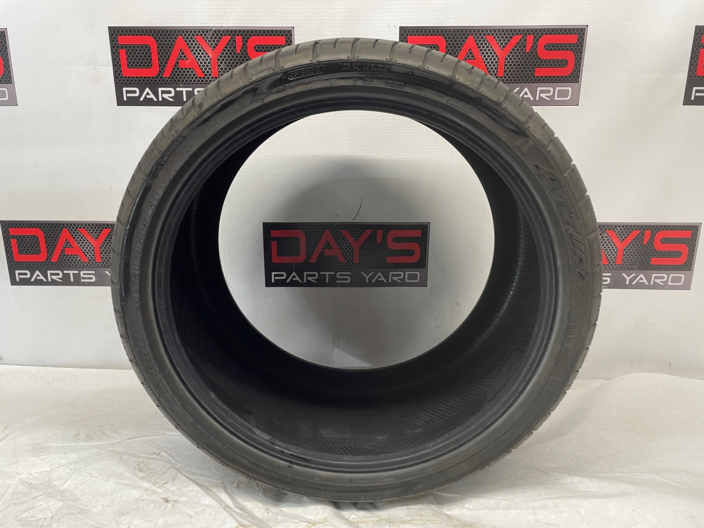 Atturo AZ850 Tire 305/30ZR20 - Day's Parts Yard