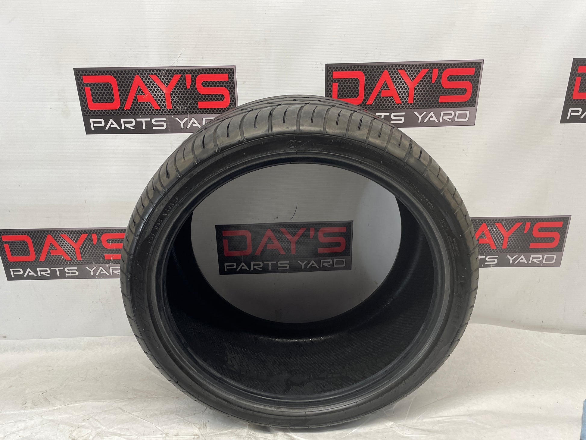 Atturo AZ850 Tire 305/30ZR20 - Day's Parts Yard