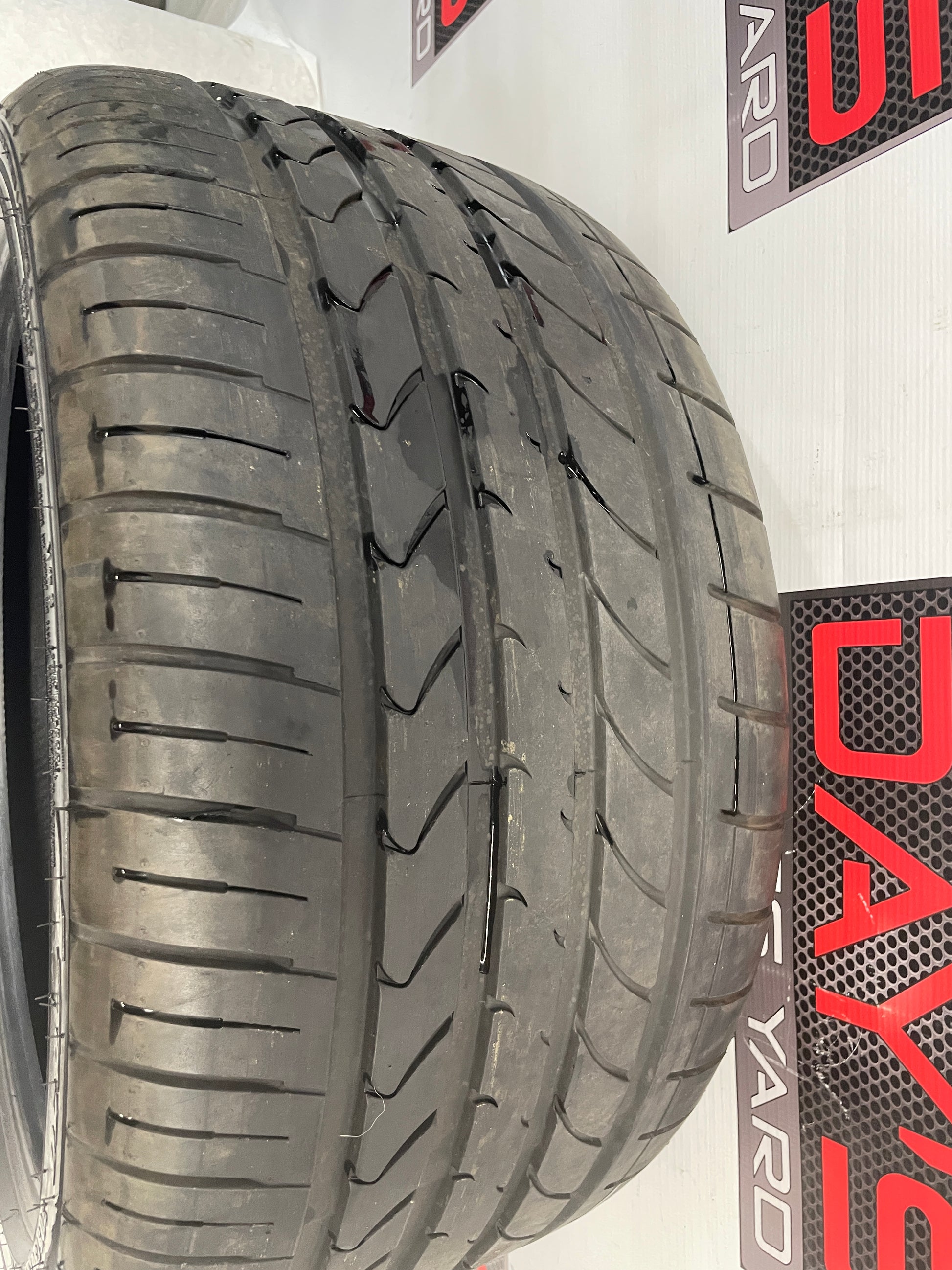 Atturo AZ850 Tire 305/30ZR20 - Day's Parts Yard