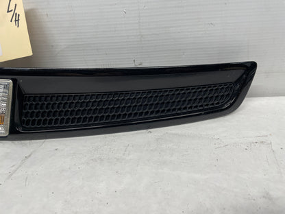 2014 Chevy SS Sedan RH & LH Fender Marker Lights OEM - Day's Parts Yard