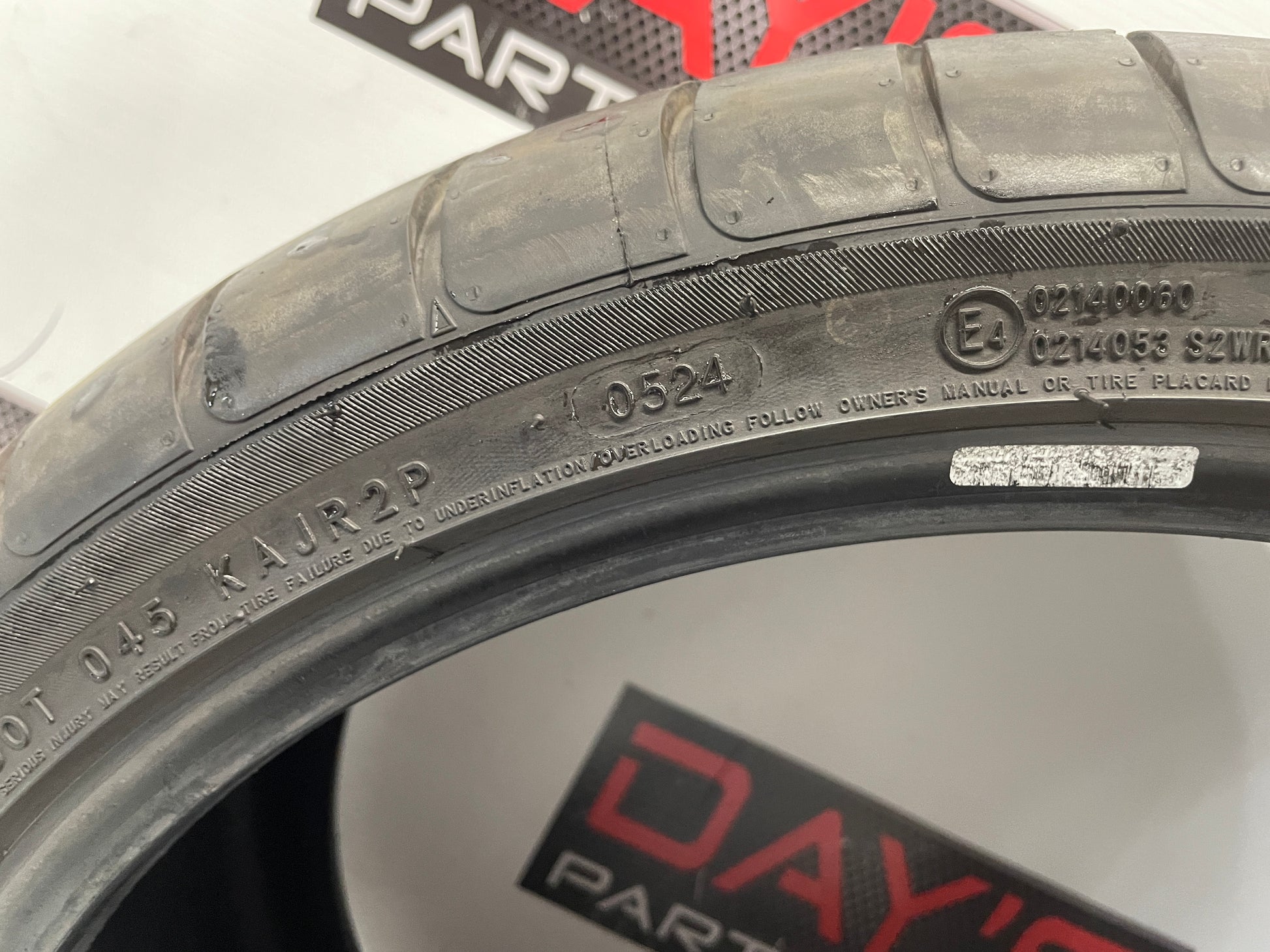 Atturo AZ850 Tire 305/30ZR20 - Day's Parts Yard