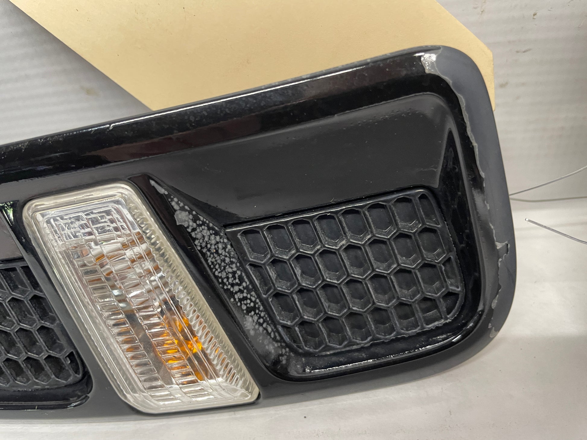 2014 Chevy SS Sedan RH & LH Fender Marker Lights OEM - Day's Parts Yard