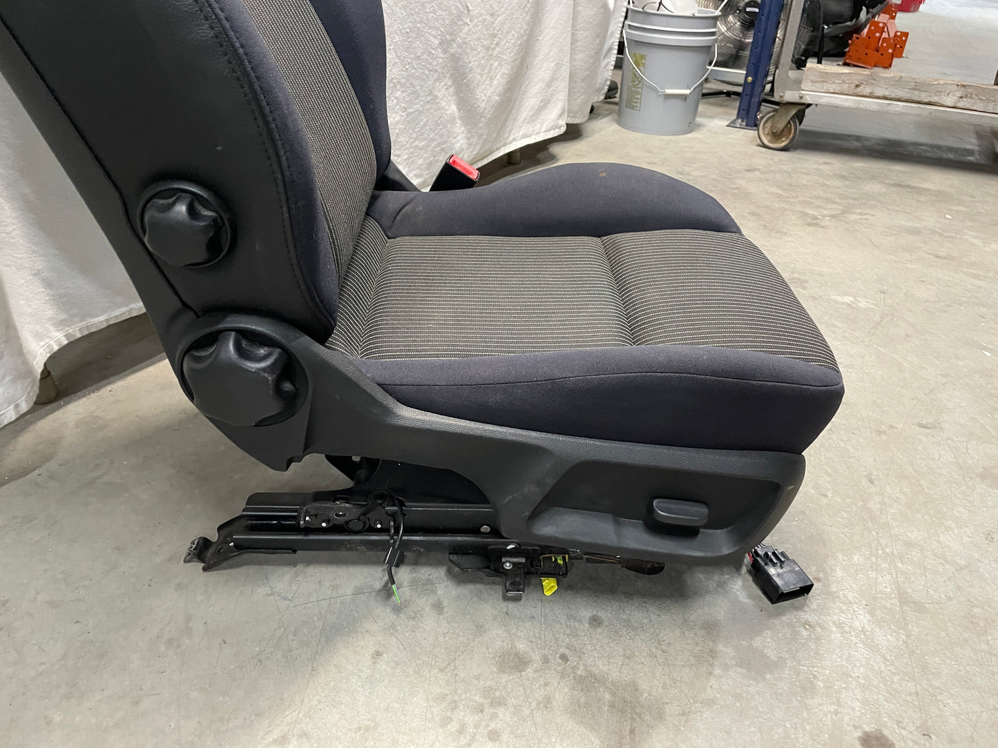 2013 Chevy Caprice PPV Seats Fronts and Rears OEM LOCAL PICK UP
