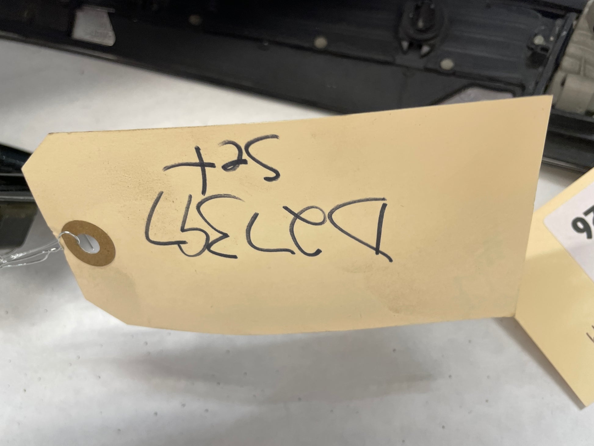 2014 Chevy SS Sedan RH & LH Fender Marker Lights OEM - Day's Parts Yard