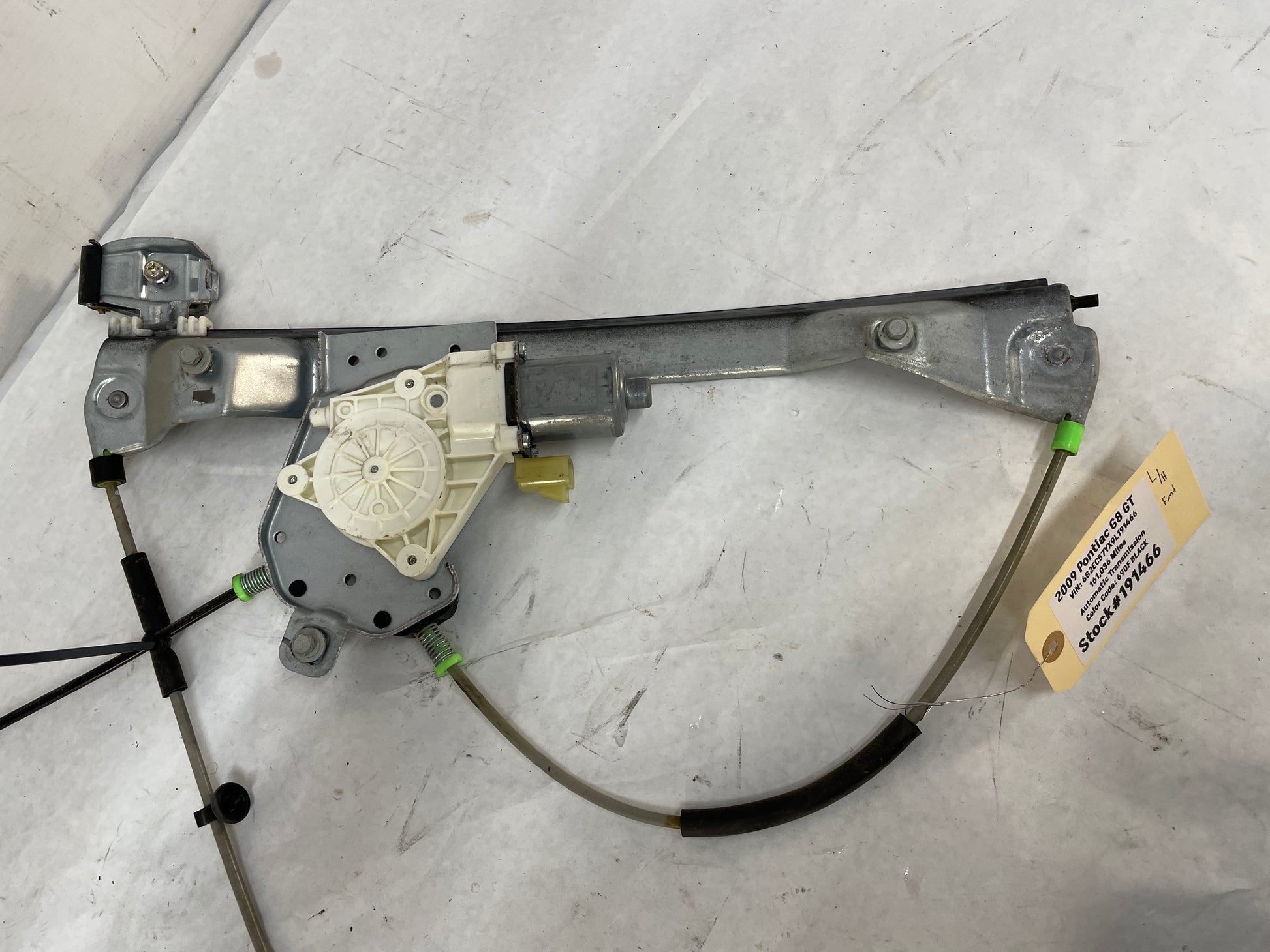 2009 Pontiac G8 GT LH Driver Front Door Window Regulator Motor OEM - Day's Parts Yard