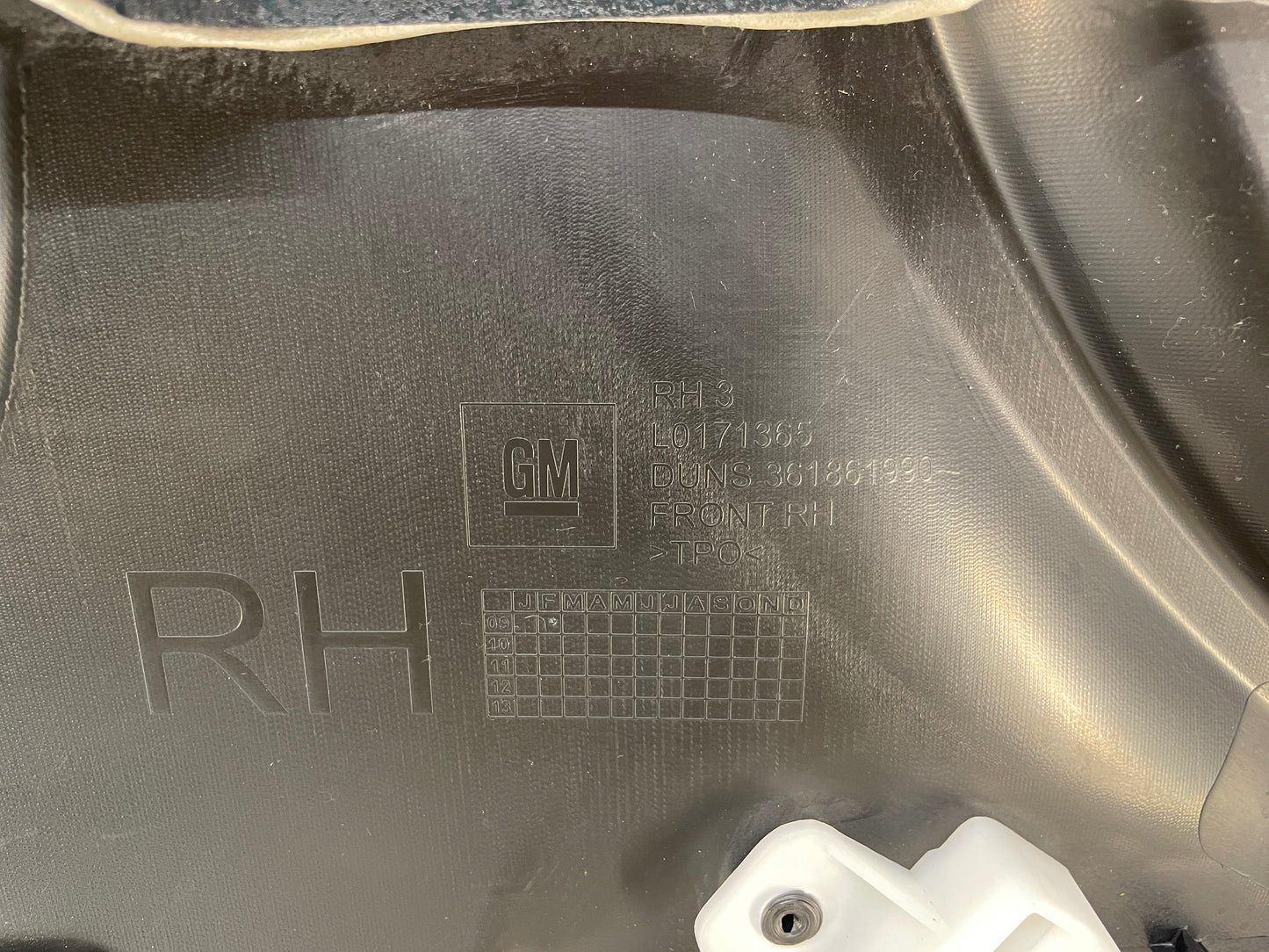 2012 Chevy Silverado K1500 LTRH Passenger Front Interior Door Panel Trim OEM - Day's Parts Yard