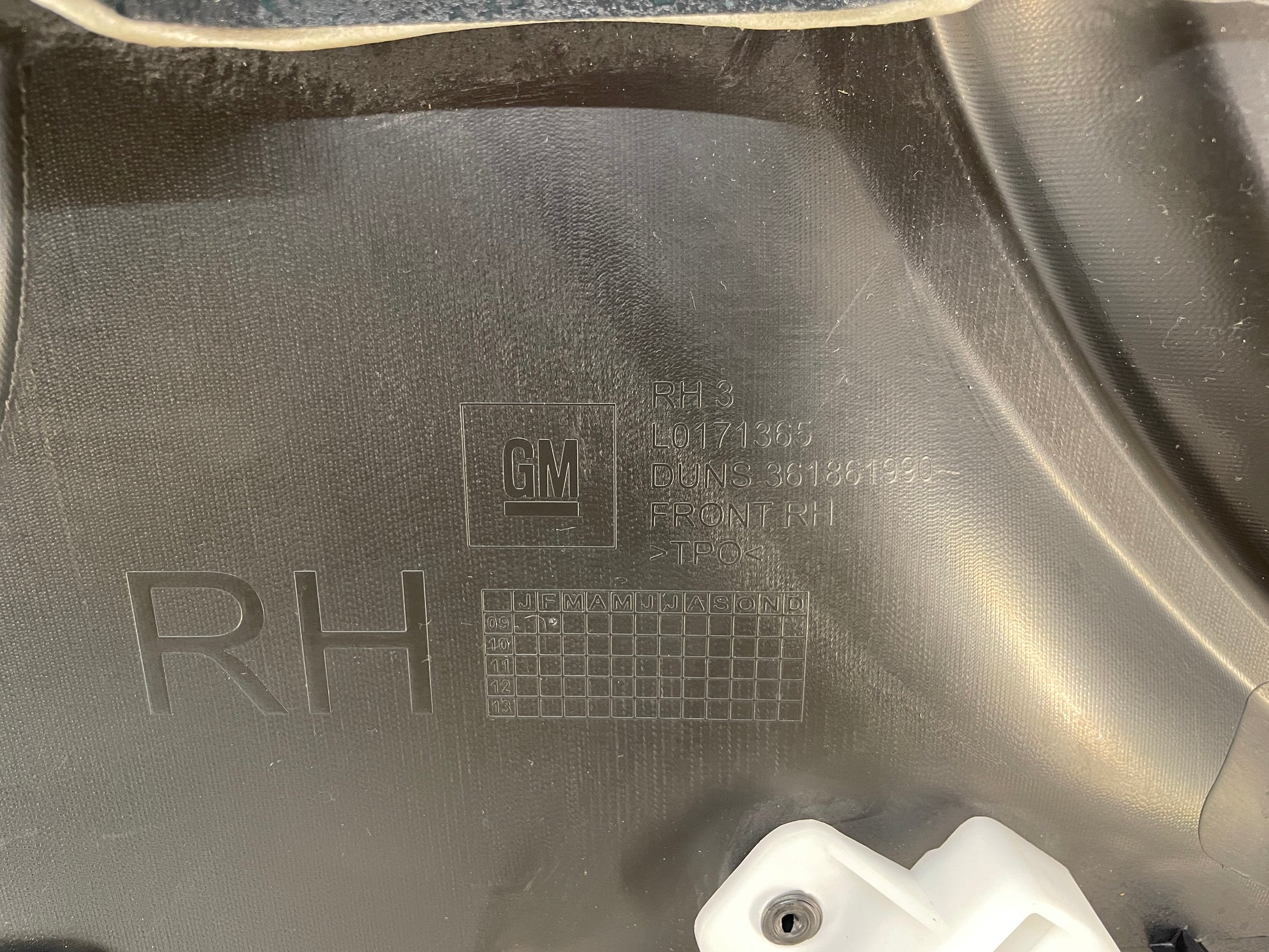 2012 Chevy Silverado K1500 LTRH Passenger Front Interior Door Panel Trim OEM - Day's Parts Yard