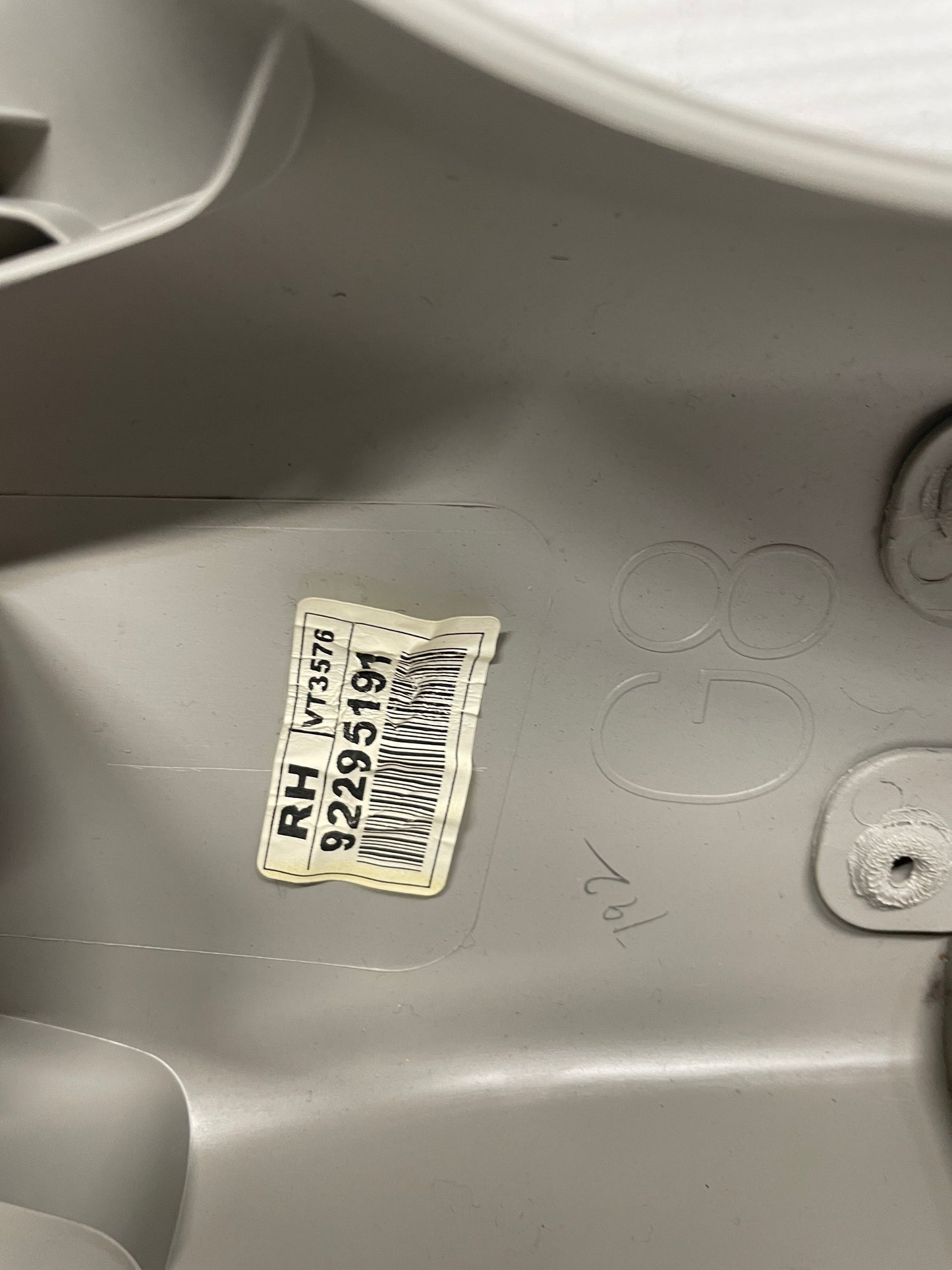 2014 Chevy SS Sedan RH & LH Interior Upper B Pillar Seat Belt Trim Molding Panels OEM - Day's Parts Yard