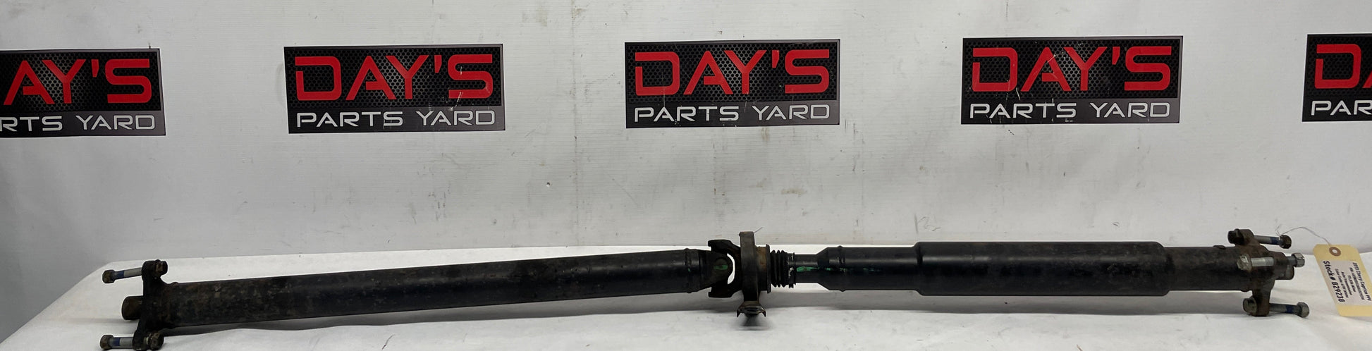 2013 Chevy Caprice PPV Drive Shaft Driveshaft Driveline Propeller Shaft OEM - Day's Parts Yard