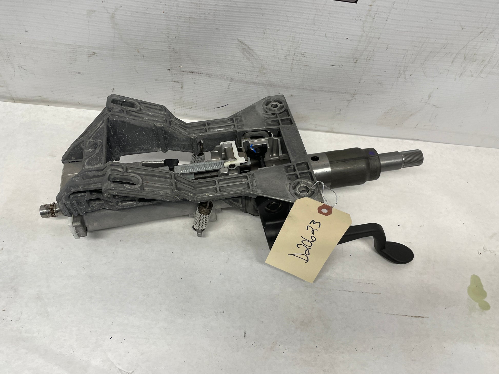 2014 Chevy SS Sedan Steering Column OEM - Day's Parts Yard