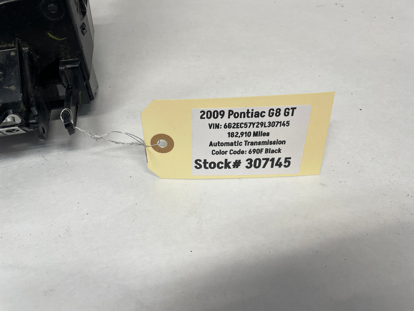 2009 Pontiac G8 GT Center Console HVAC Duct Tube Reinforcement Mount Brace OEM