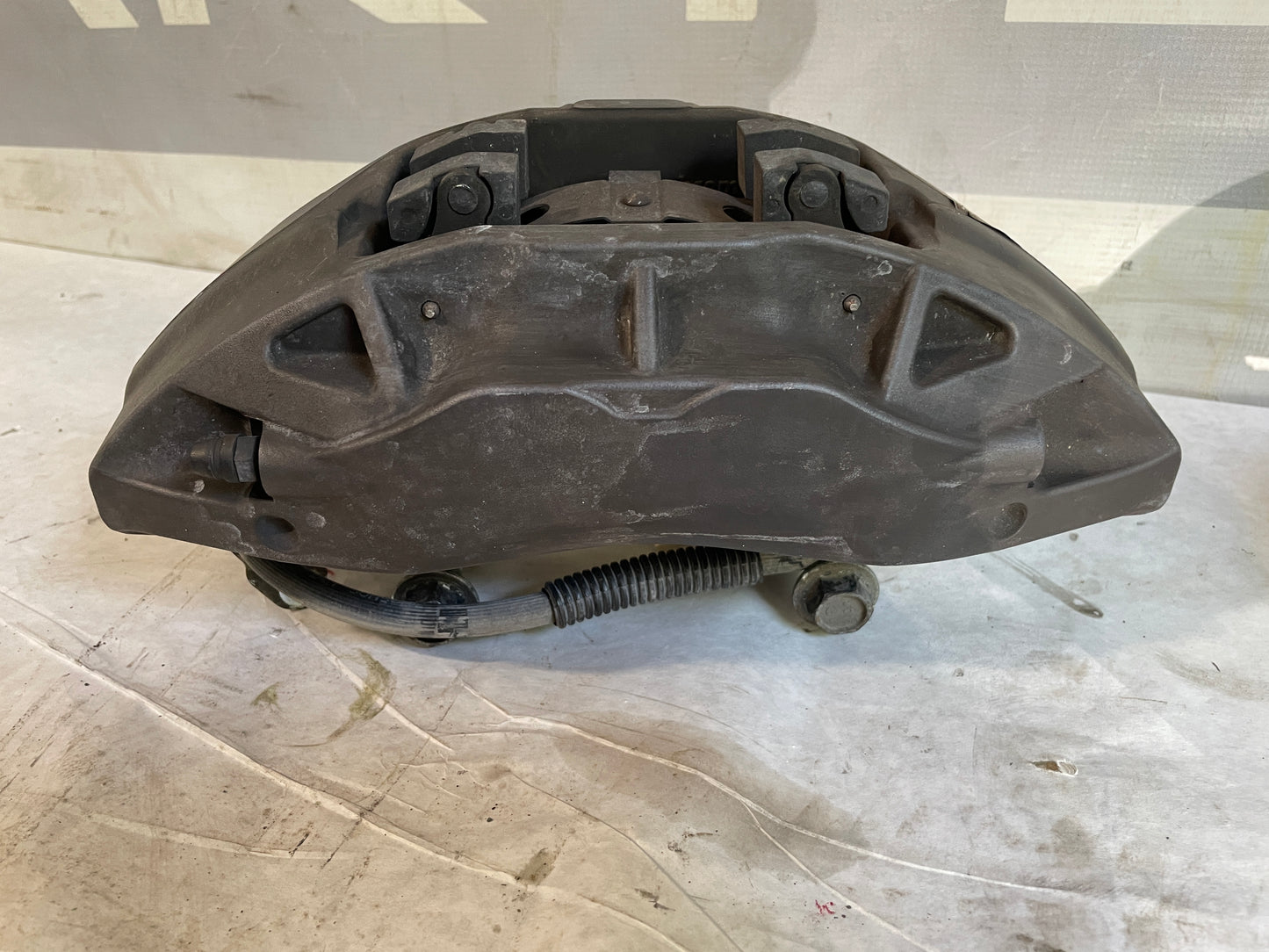 2019 Chevy Camaro SS Front and Rear Brembo Brake Calipers OEM