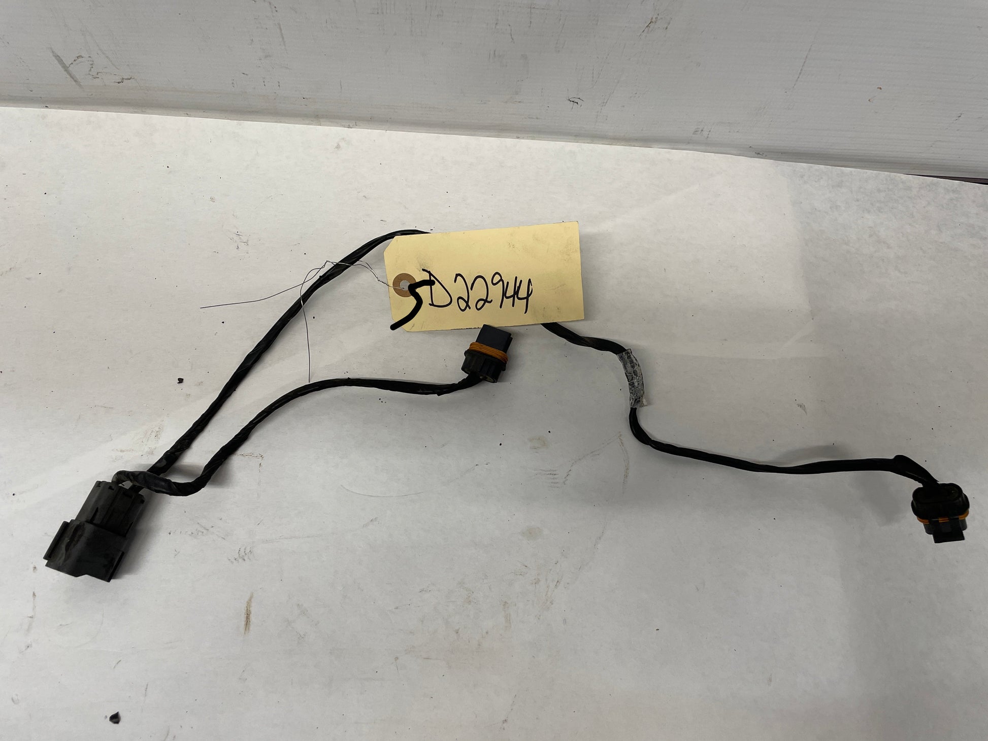 2008 Pontiac G8 GT Radiator Electric Cooling Fan Wire Wiring Harness OEM - Day's Parts Yard