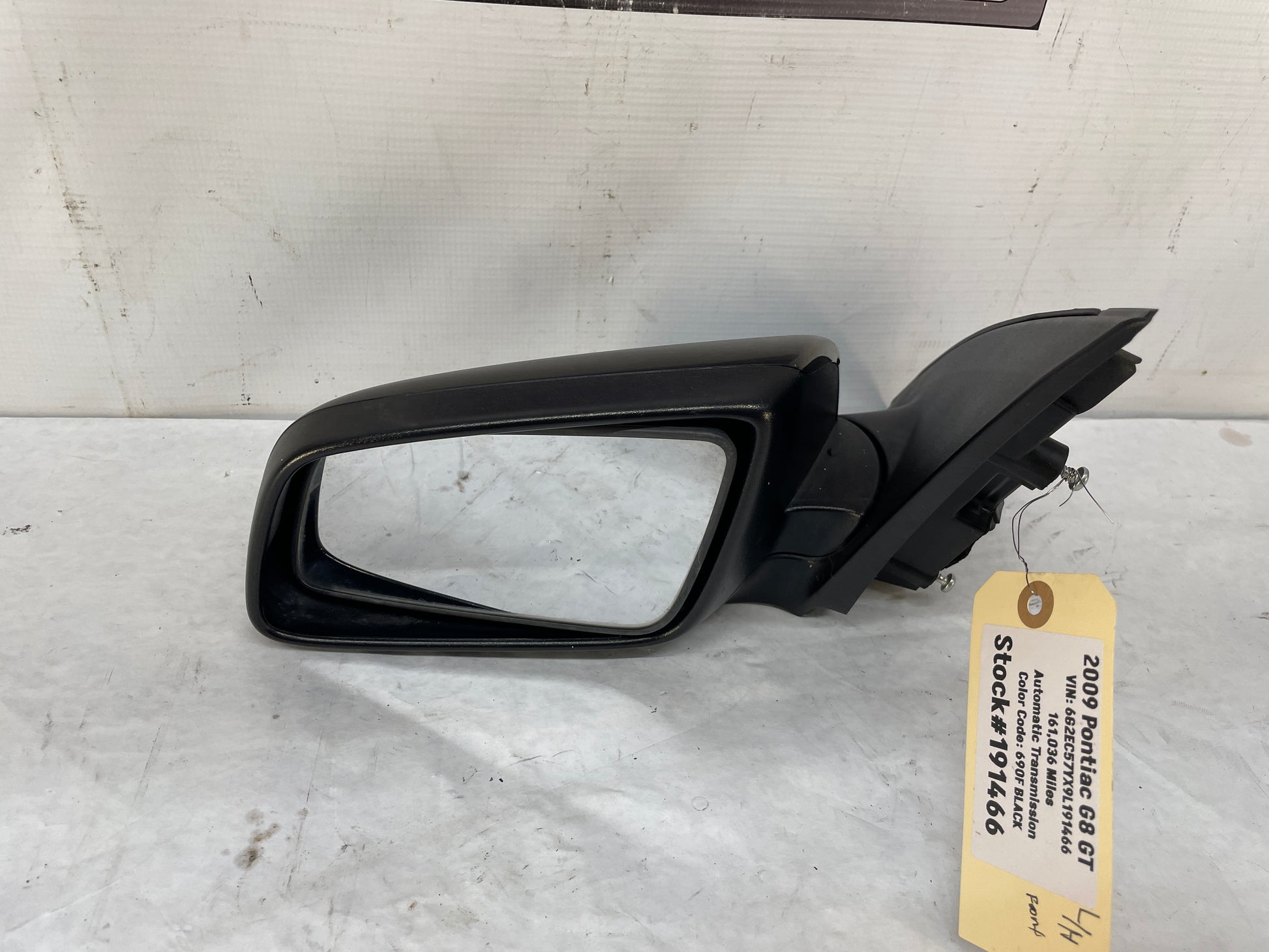 2009 Pontiac G8 GT LH Driver Exterior Mirror Black OEM - Day's Parts Yard