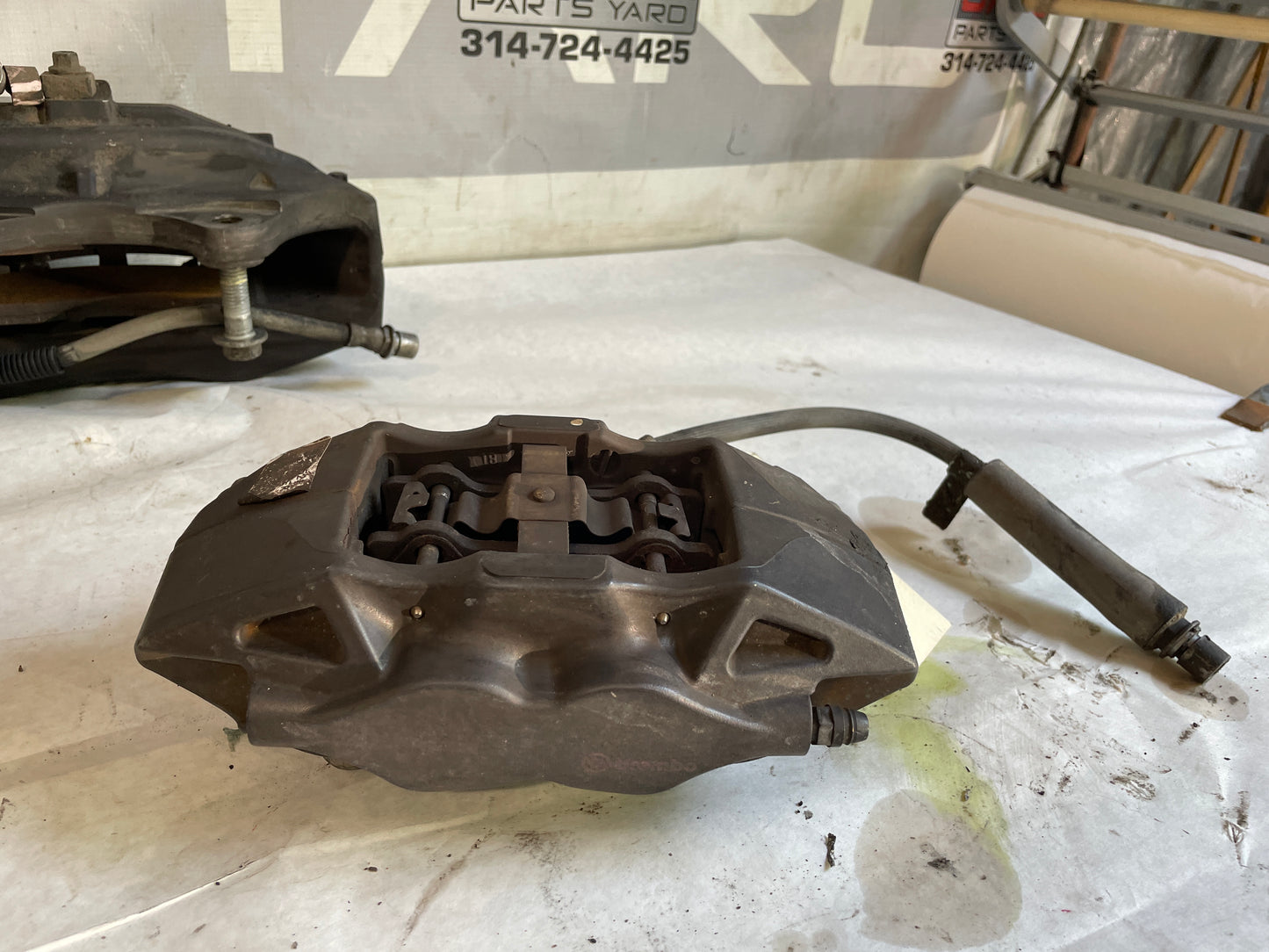 2019 Chevy Camaro SS Front and Rear Brembo Brake Calipers OEM