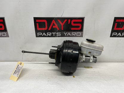 2011 Chevy C6 Corvette Grand Sport Power Brake Booster Master Cylinder Reservoir OEM